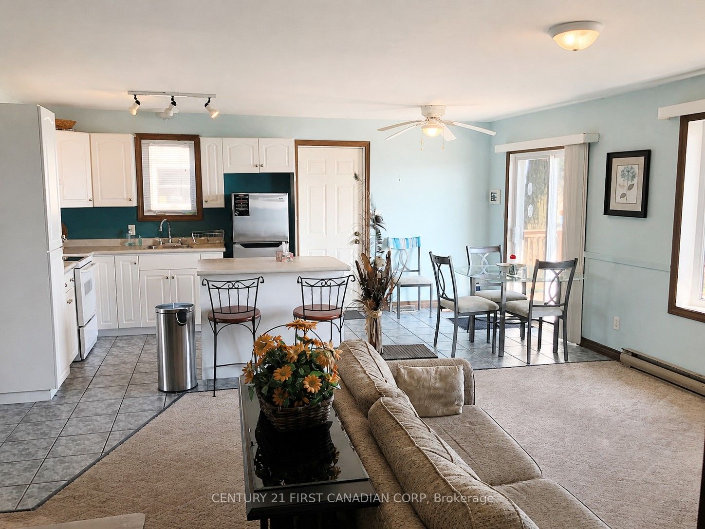 18008 Erie Shore Drive, Chatham-Kent, ON N0P 1A0 photo 5