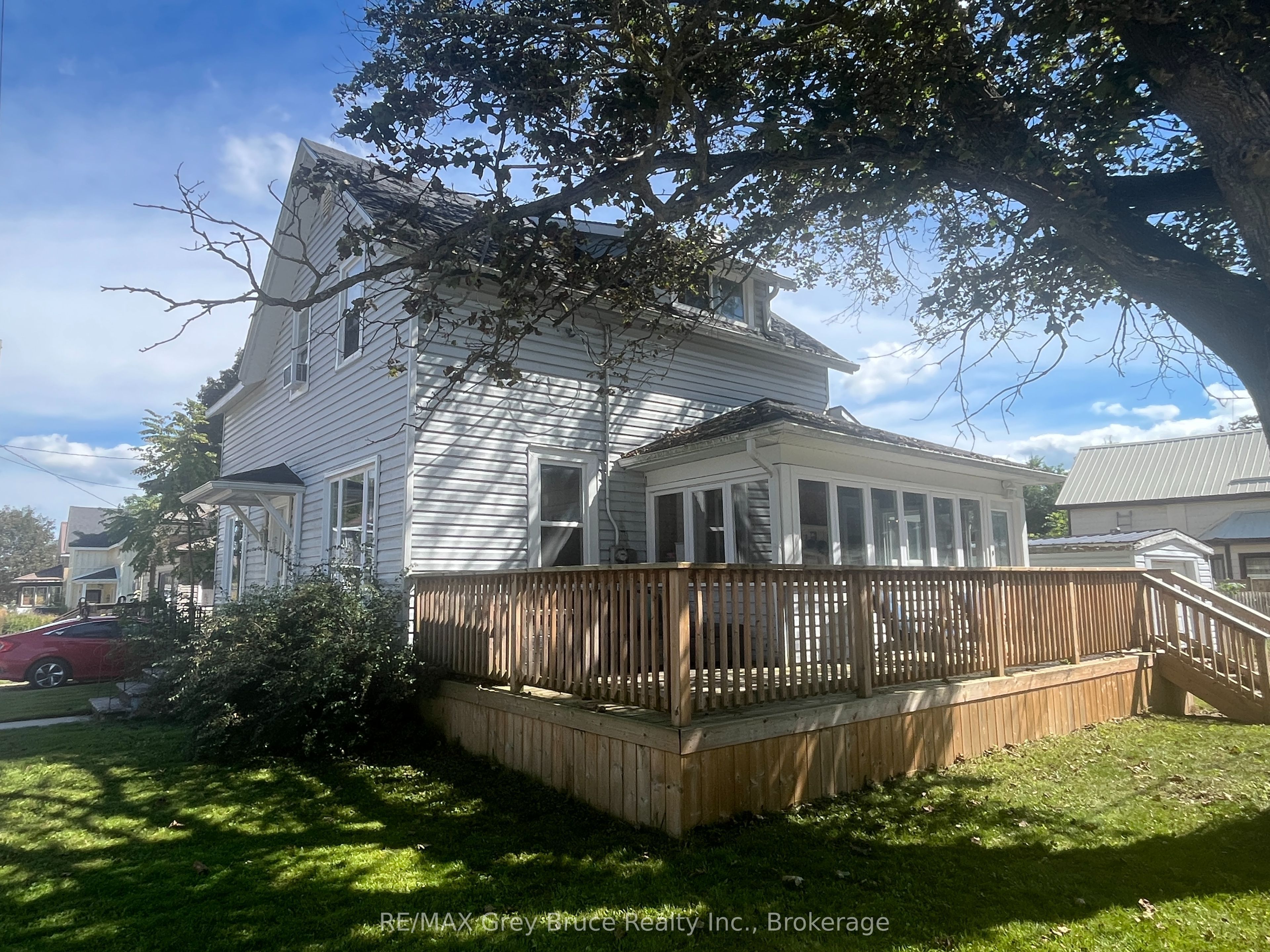 35 SE 5th Street S, Arran-Elderslie, ON N0G 1L0 photo 2