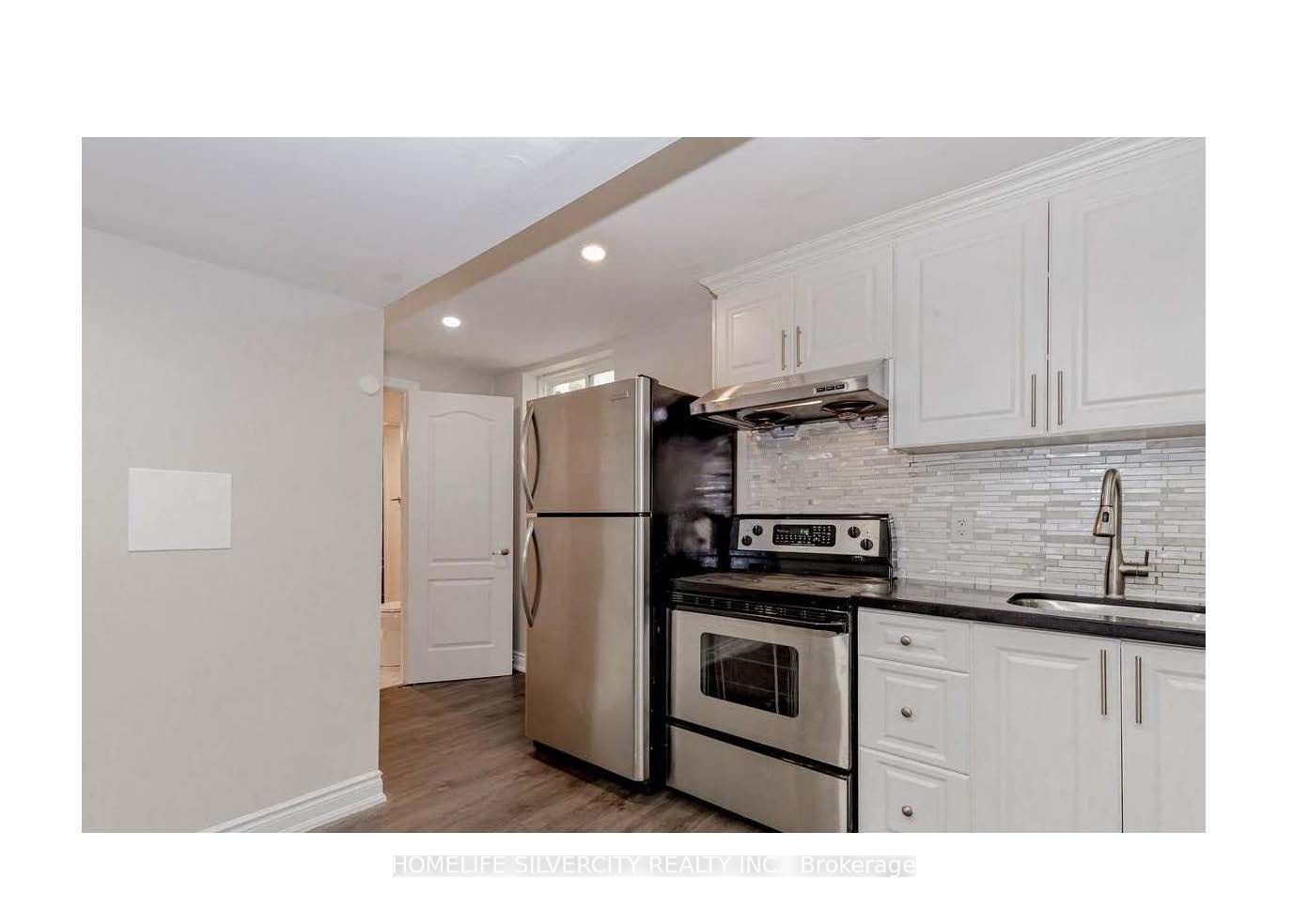 348 Activa Avenue, Kitchener, ON N2E 4B8 photo 3