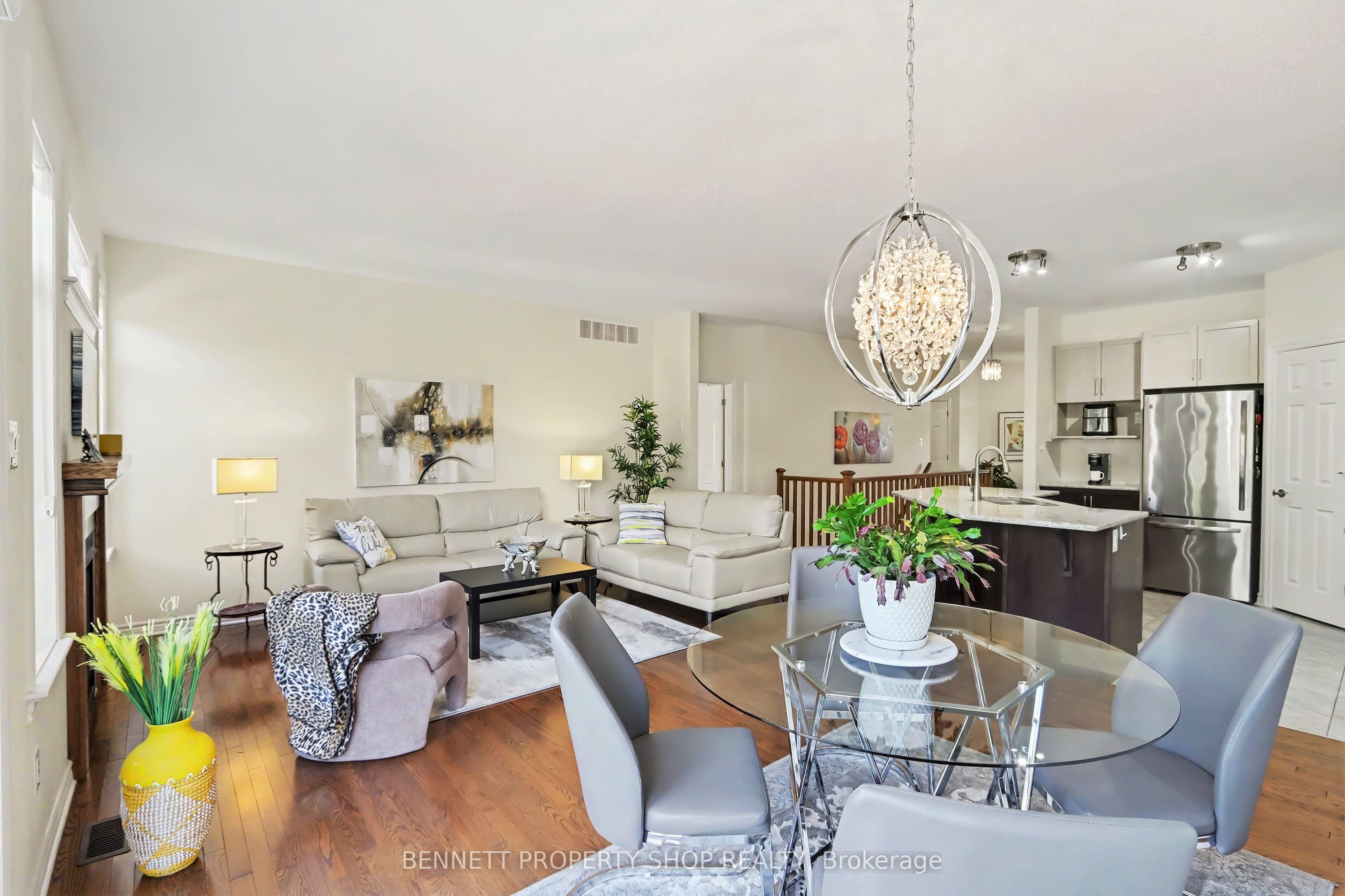 259 Shinny Avenue, Kanata, ON K2V 0B9 photo 5