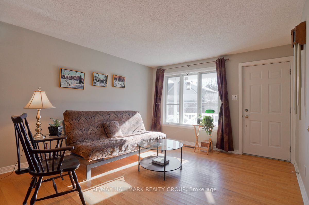 141 Corkstown Road, Crystal Bay - Rocky Point - Bayshore, ON K2H 1B8 photo 4