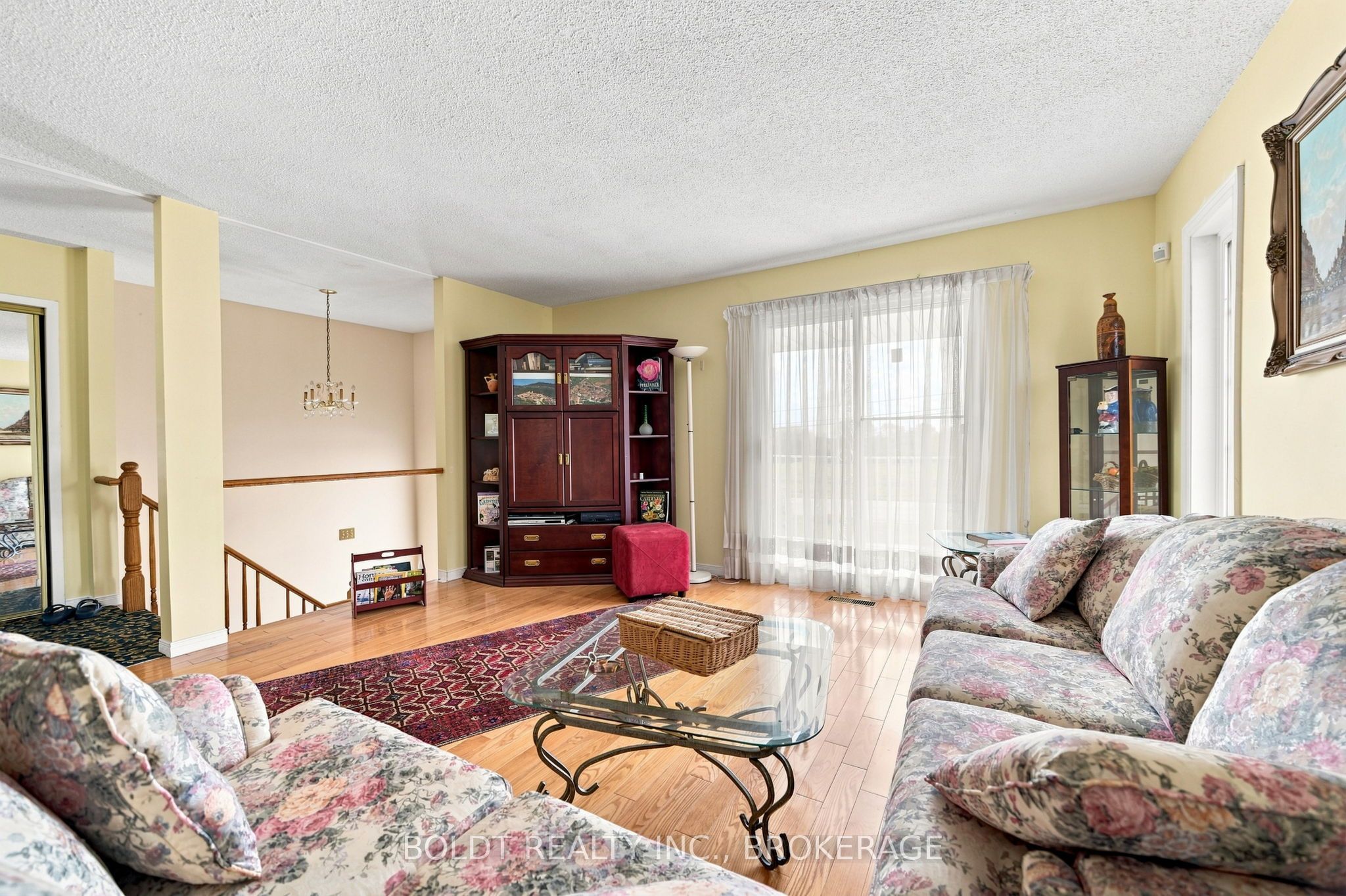233 Fruitland Road, Hamilton, ON L8E 5J8 photo 4