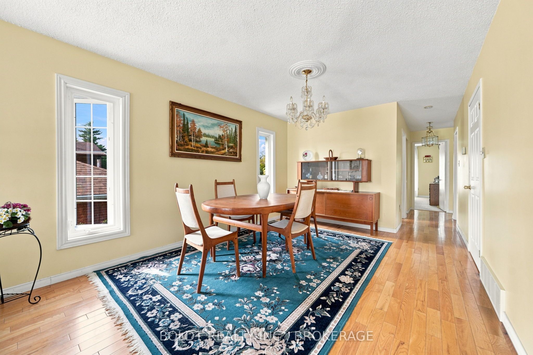 233 Fruitland Road, Hamilton, ON L8E 5J8 photo 5