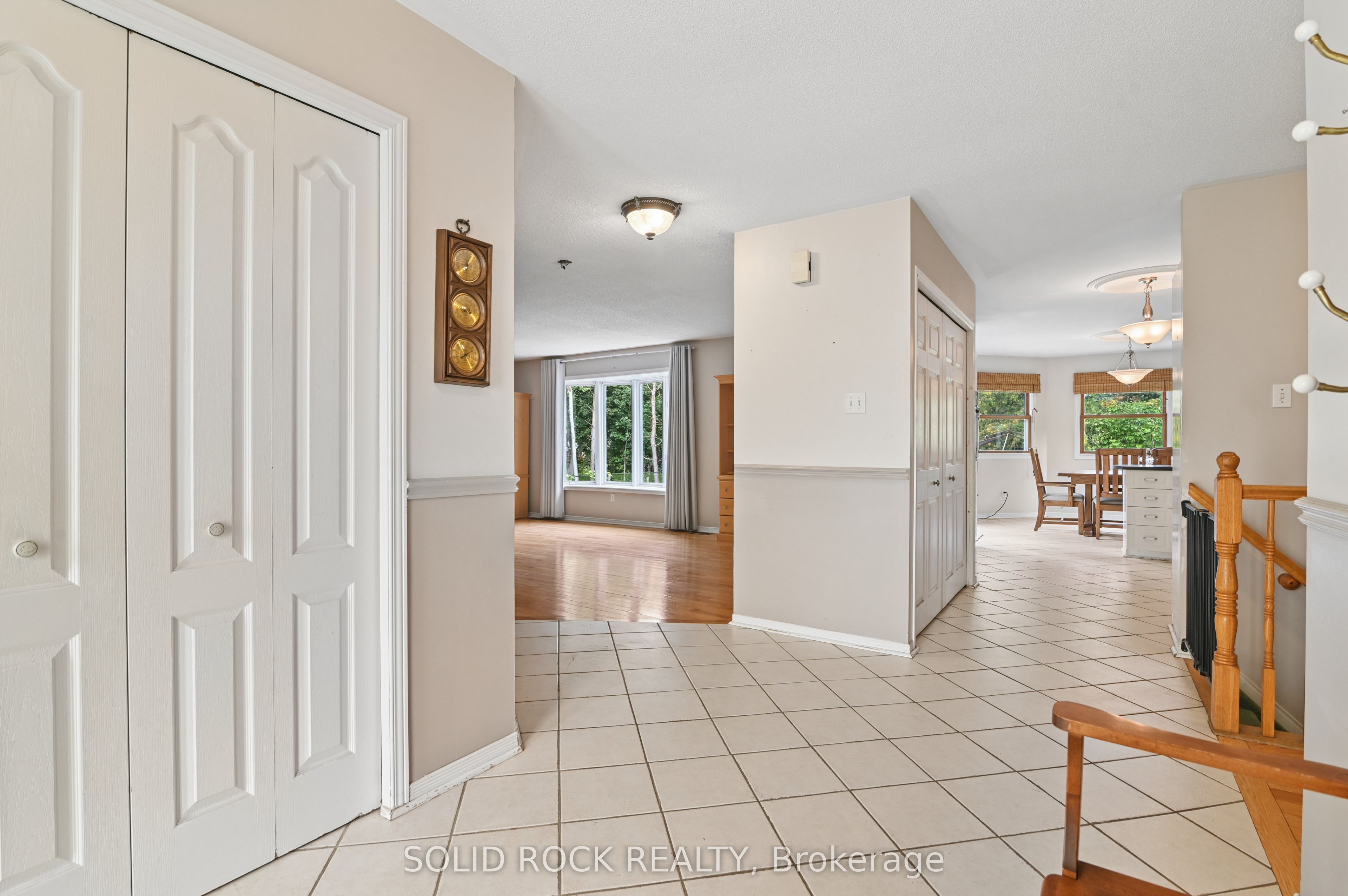 5663 Ferdinand Street, Greely - Metcalfe - Osgoode - Vernon and Area, ON K0A 2W0 photo 5