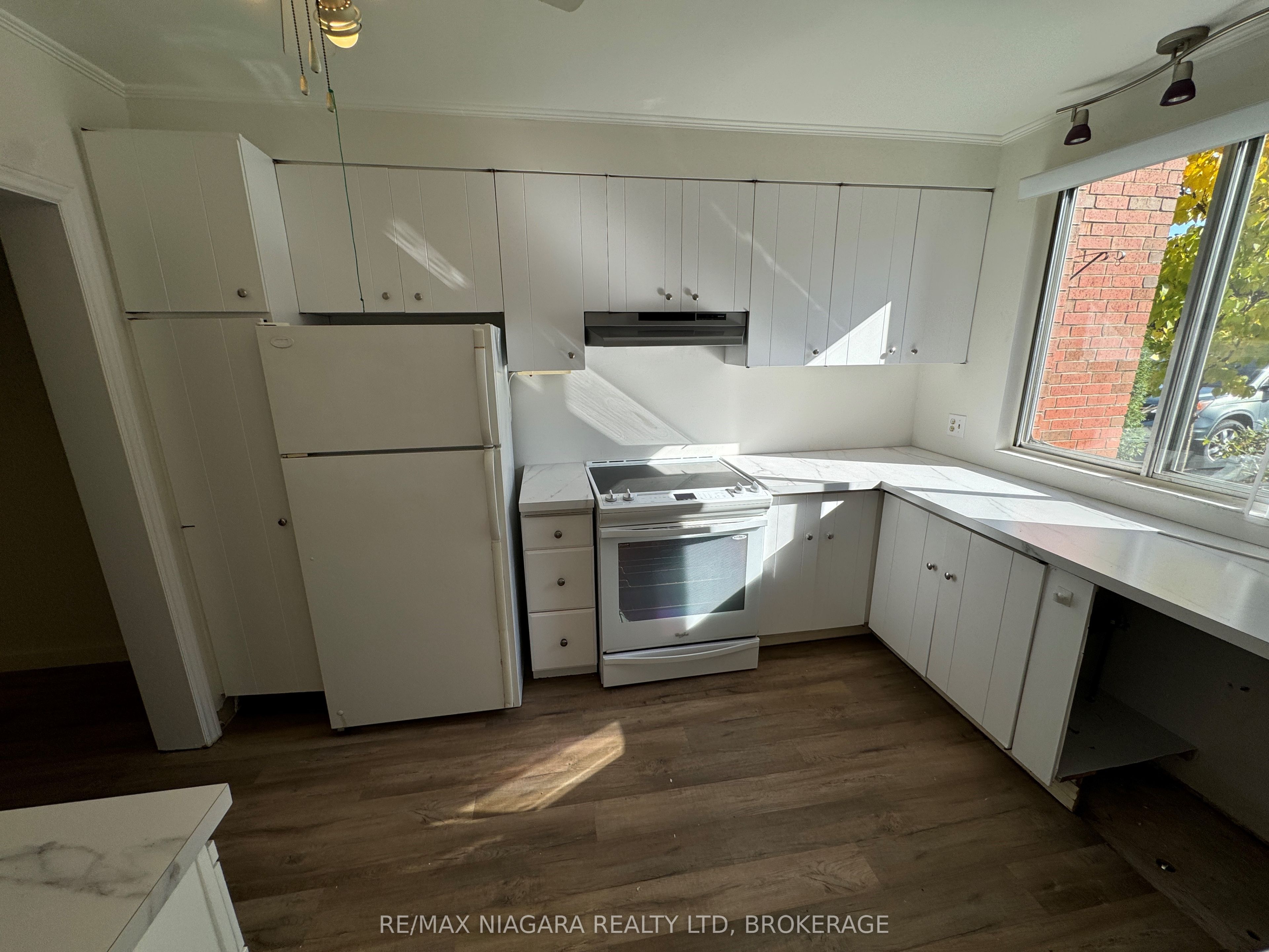 6476 Huggins Street 67, Niagara Falls, ON L2J 1G9 photo 3