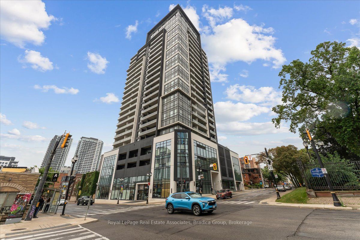 15 Queen Street S 1111, Hamilton, ON L8P 0C6