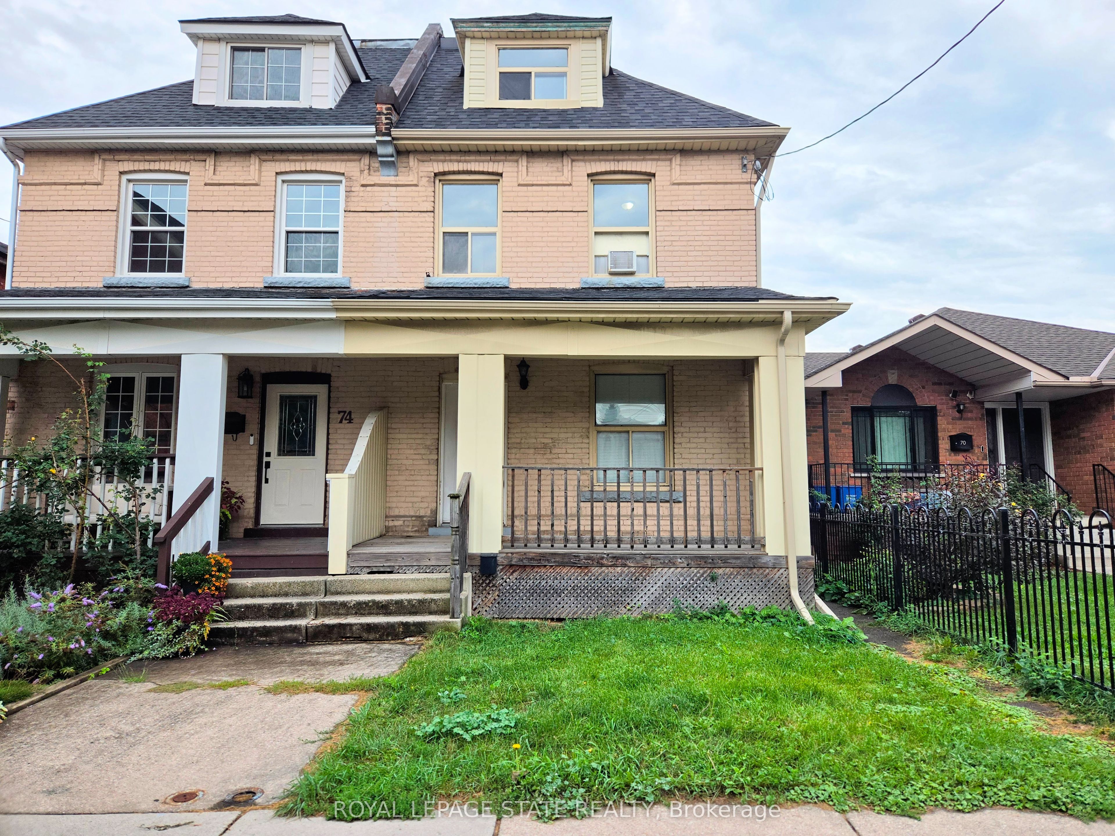 72 Emerald Street N, Hamilton, ON L8L 5K3