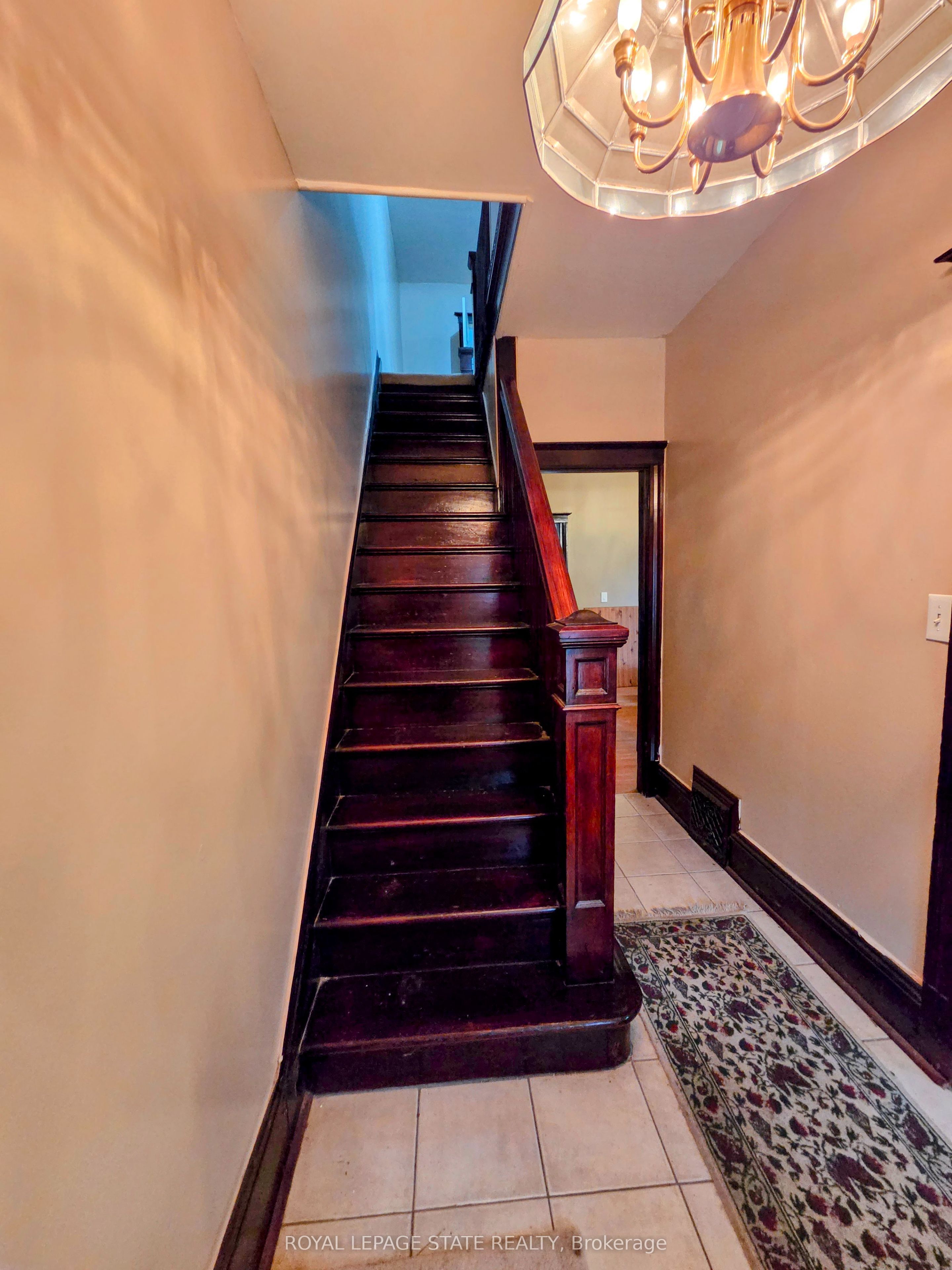 72 Emerald Street N, Hamilton, ON L8L 5K3 photo 5