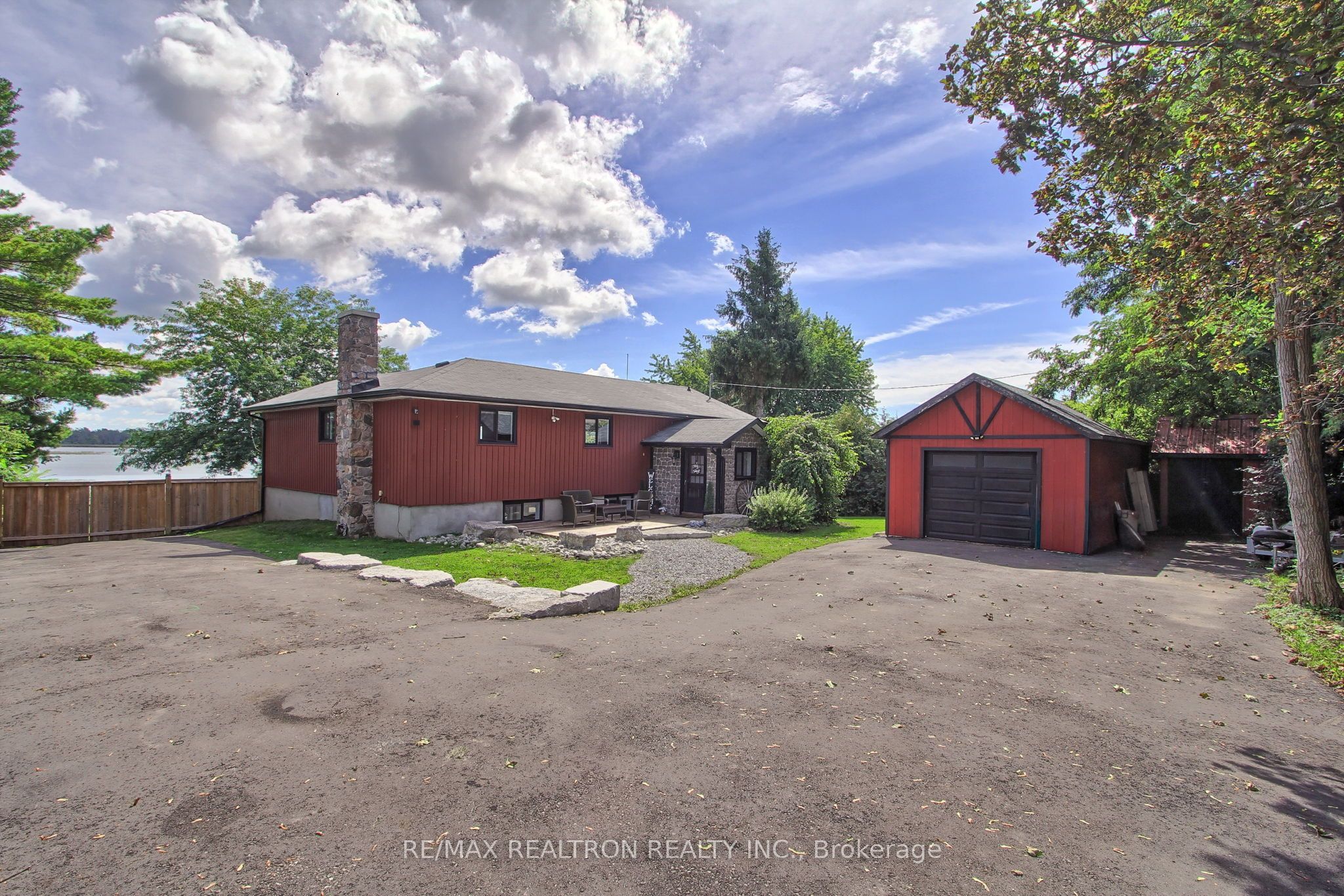 126 O'Reilly Lane, Kawartha Lakes, ON K0M 2C0 photo 2