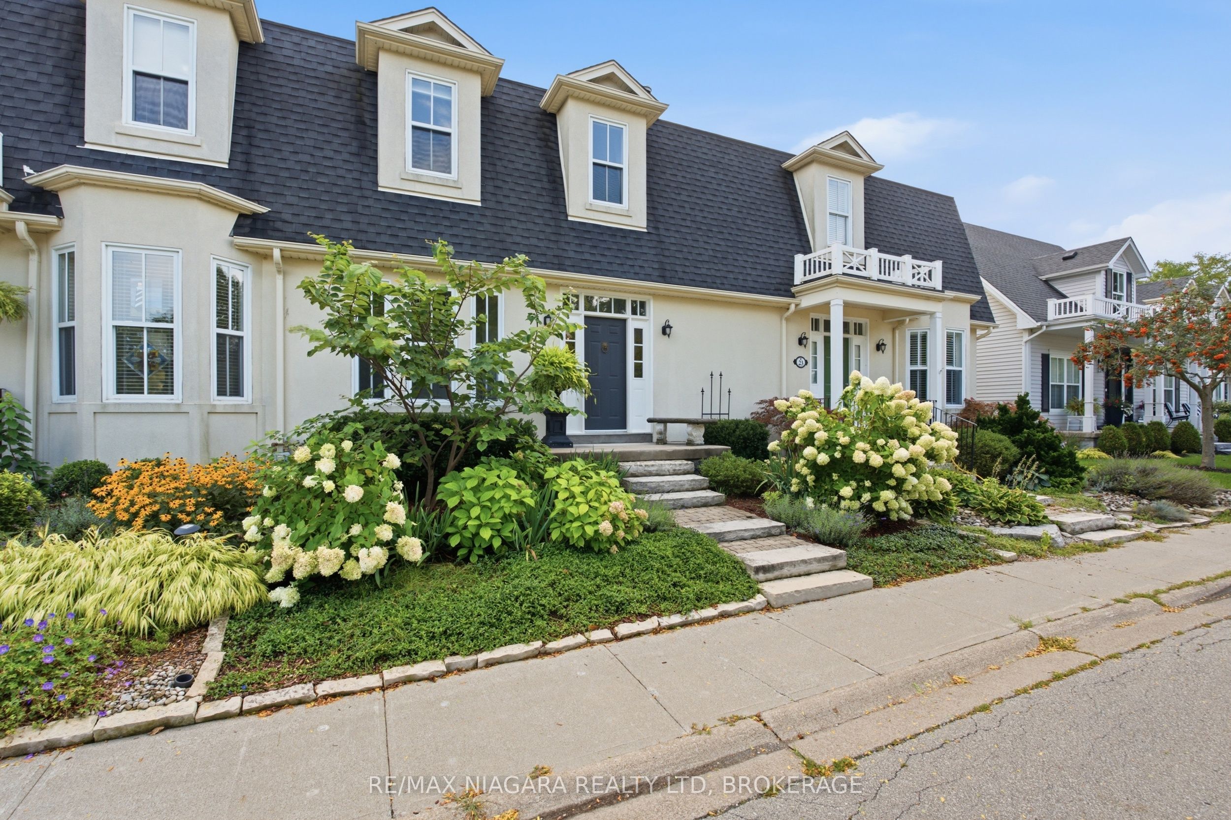 25 BALMORAL Drive, Niagara-on-the-Lake, ON L0S 1J0 photo 2