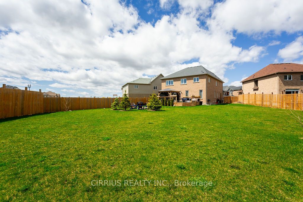7776 Tupelo Crescent, Niagara Falls, ON L2H 3R8 photo 3