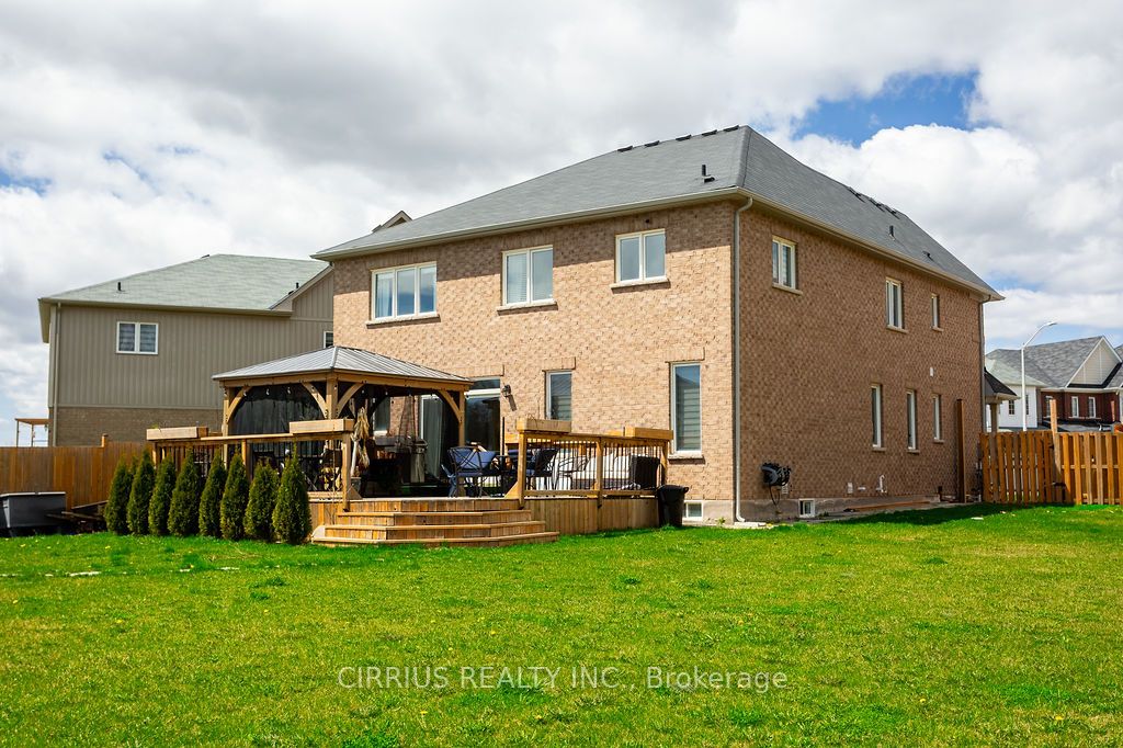 7776 Tupelo Crescent, Niagara Falls, ON L2H 3R8 photo 4