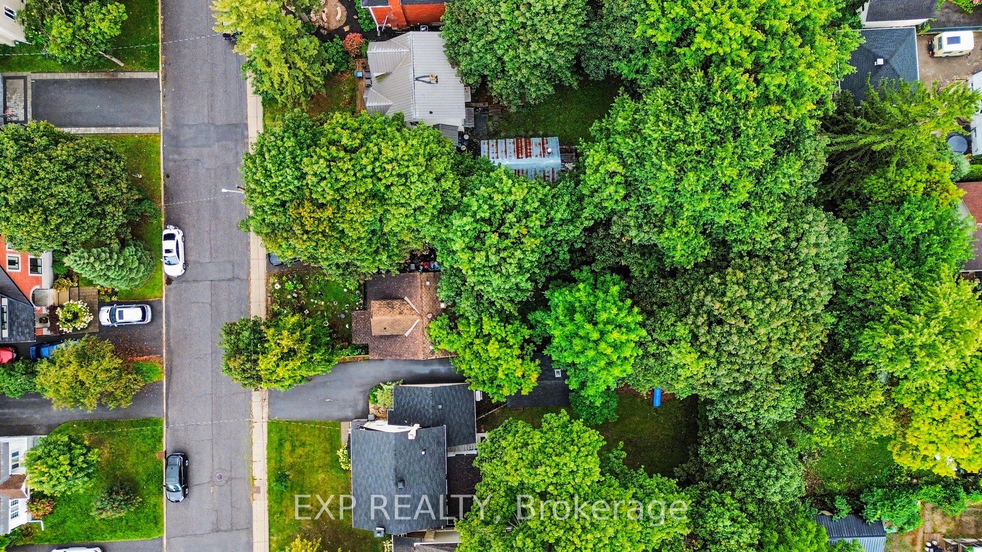 252 Cowley Avenue, Tunneys Pasture and Ottawa West, ON K1Y 0H1 photo 4