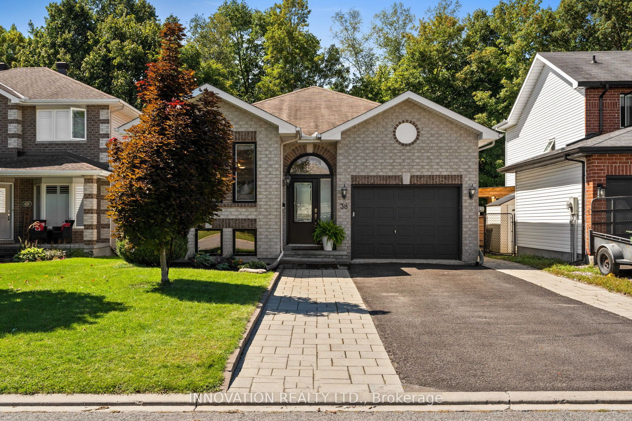38 Steggall Crescent, Stittsville - Munster - Richmond, ON K2S 1S4