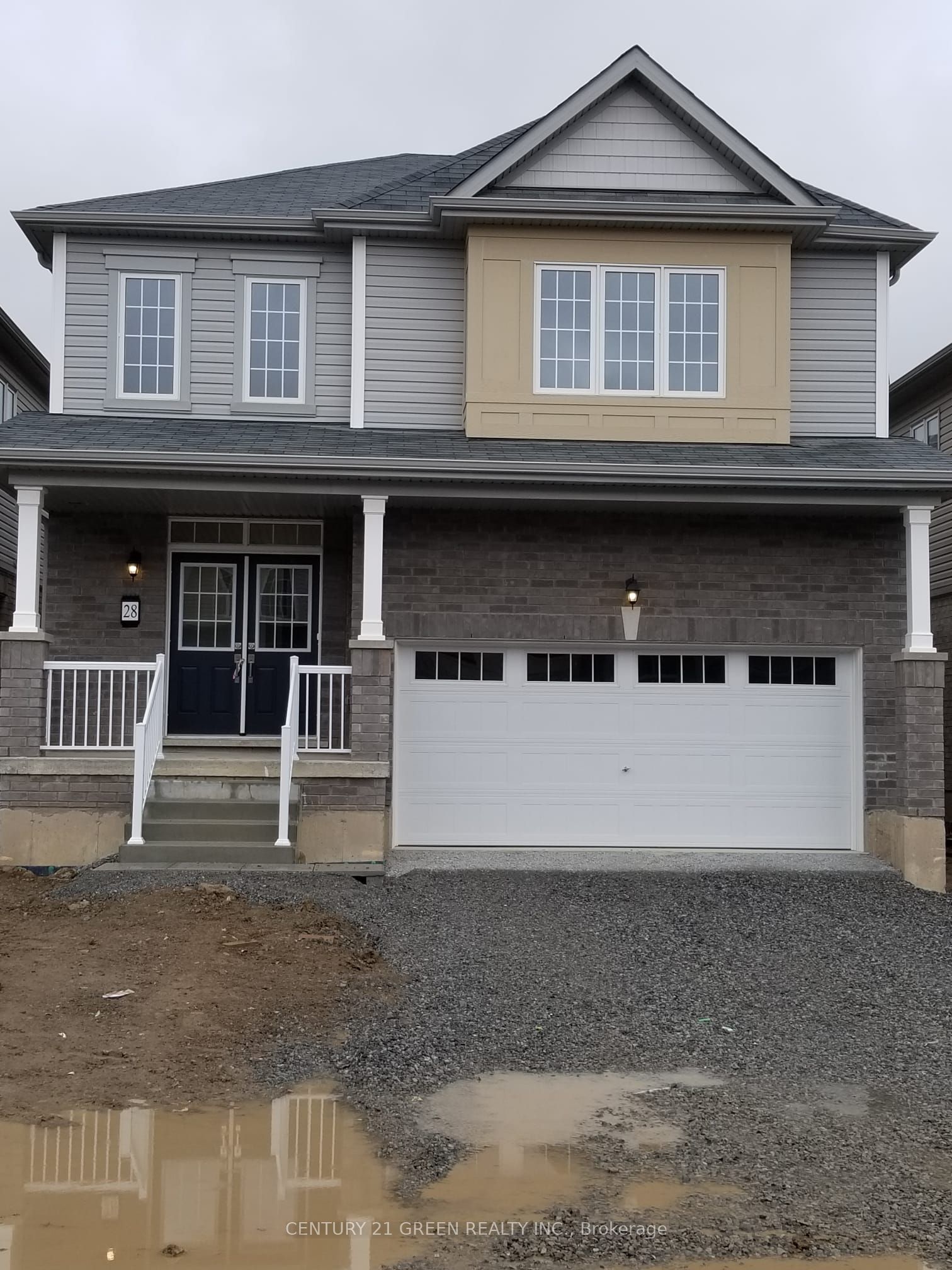 28 Sara Drive, Thorold, ON L3B 0G4