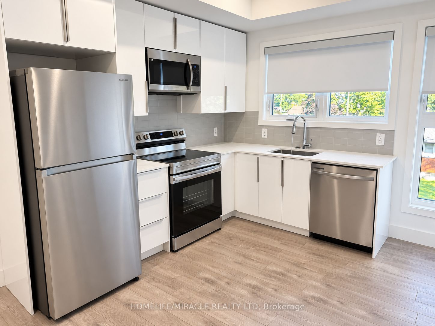 6638 Mcleod Road, Niagara Falls, ON L2G 3G5 photo 4