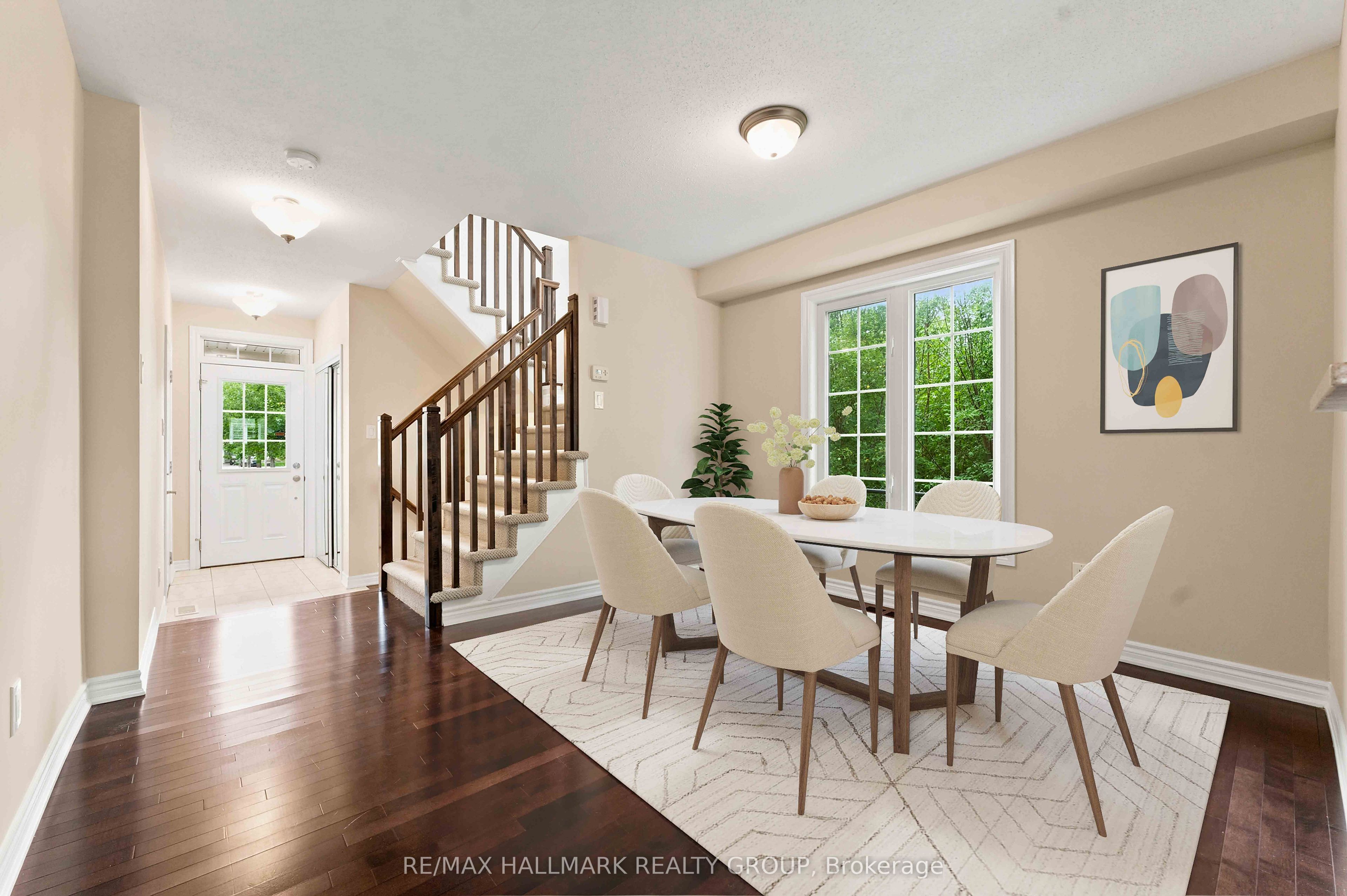 387 Sweet Grass Circle, Barrhaven, ON K2J 5W9 photo 3