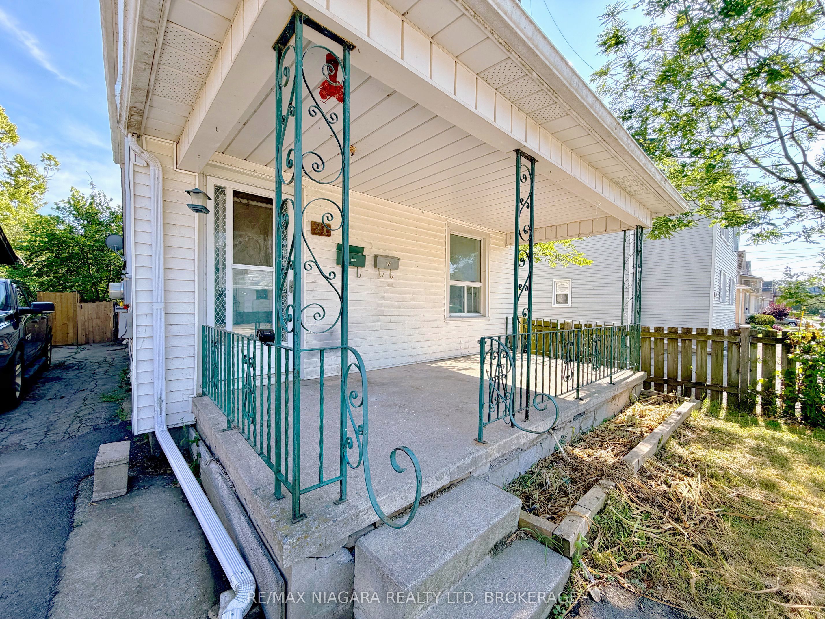 21 Fifth Street, Welland, ON L3B 4Z4 photo 3