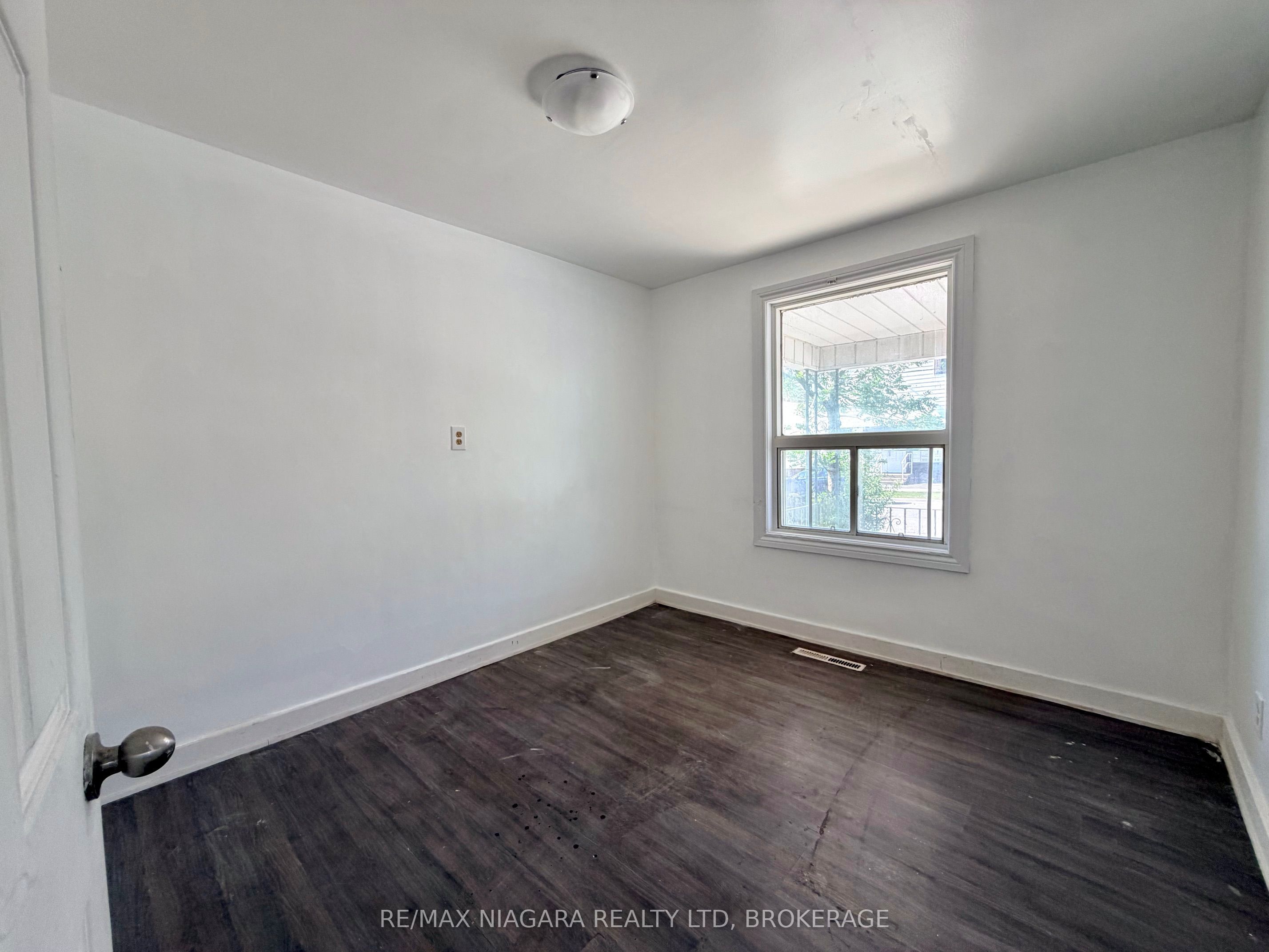 21 Fifth Street, Welland, ON L3B 4Z4 photo 5