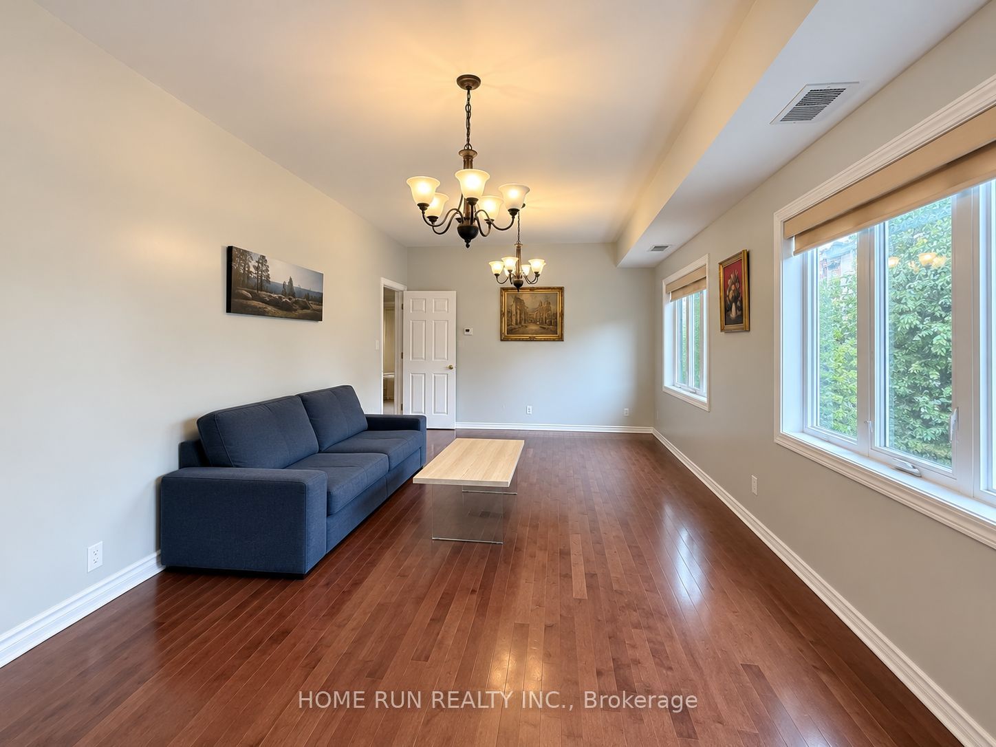 100 Blackburn Avenue, Lower Town - Sandy Hill, ON K1N 8A7 photo 4