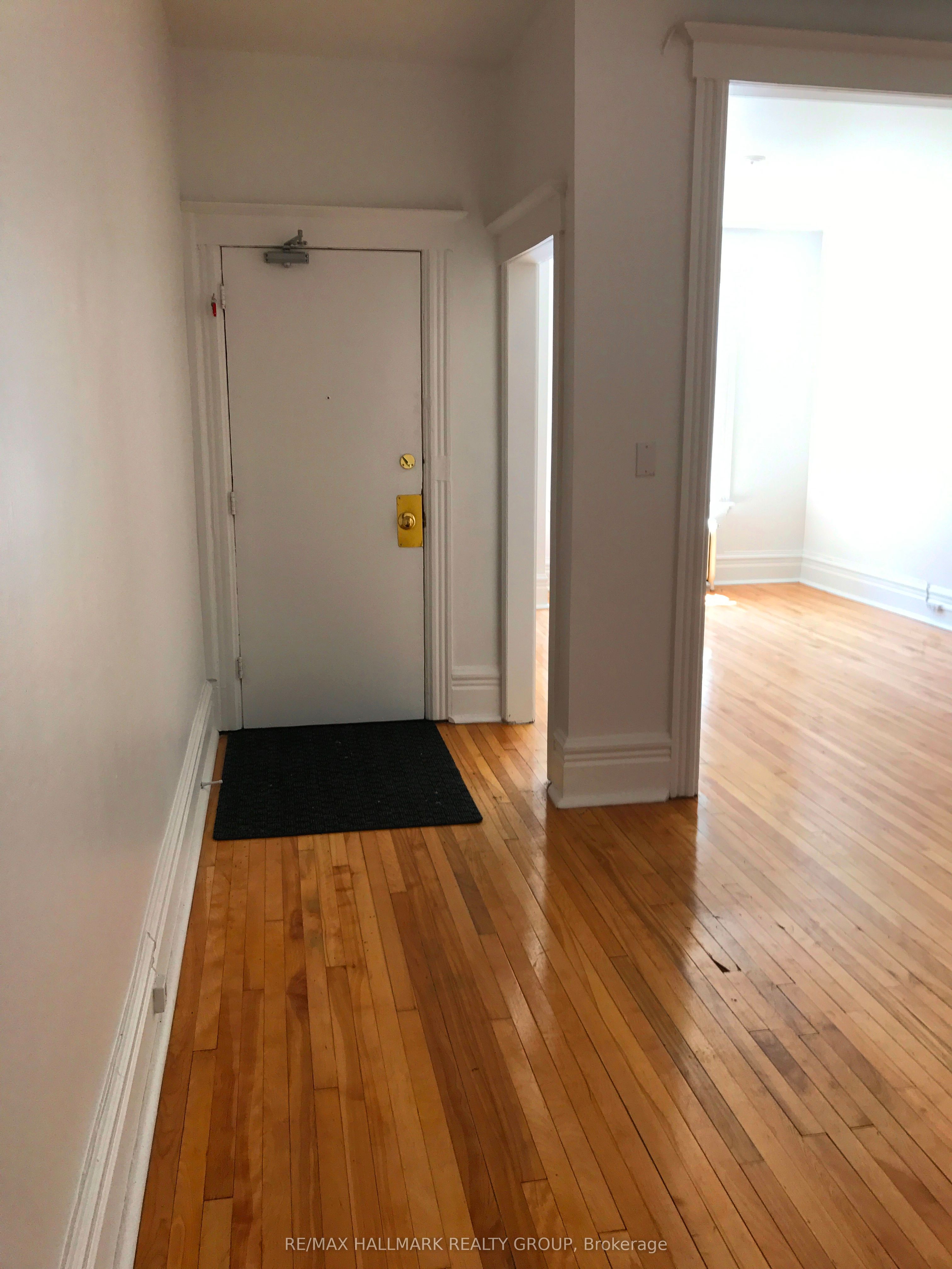 421 Lisgar Street 5, Ottawa Centre, ON K1R 5G9 photo 2