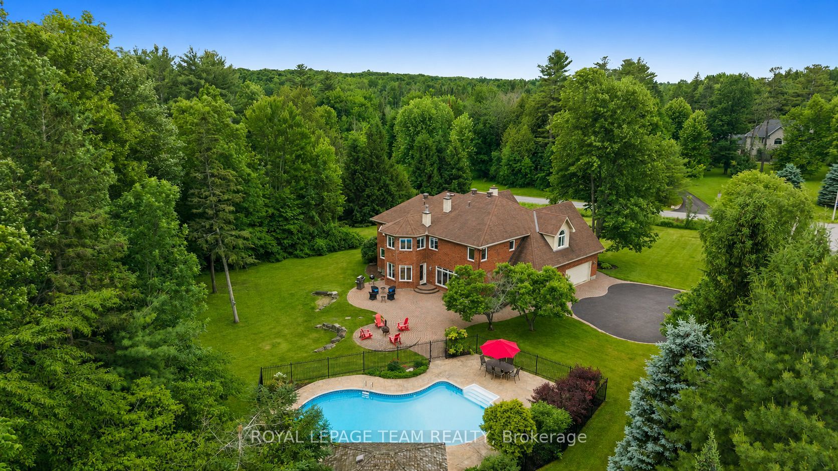 50 Marchvale Drive, Kanata, ON K2W 1C2 photo 2