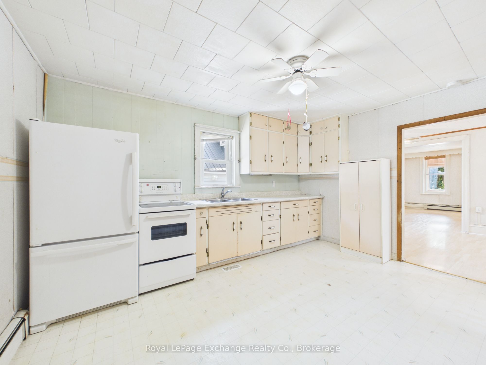 856 Olde Victoria Street, Kincardine, ON N2Z 2B6 photo 5