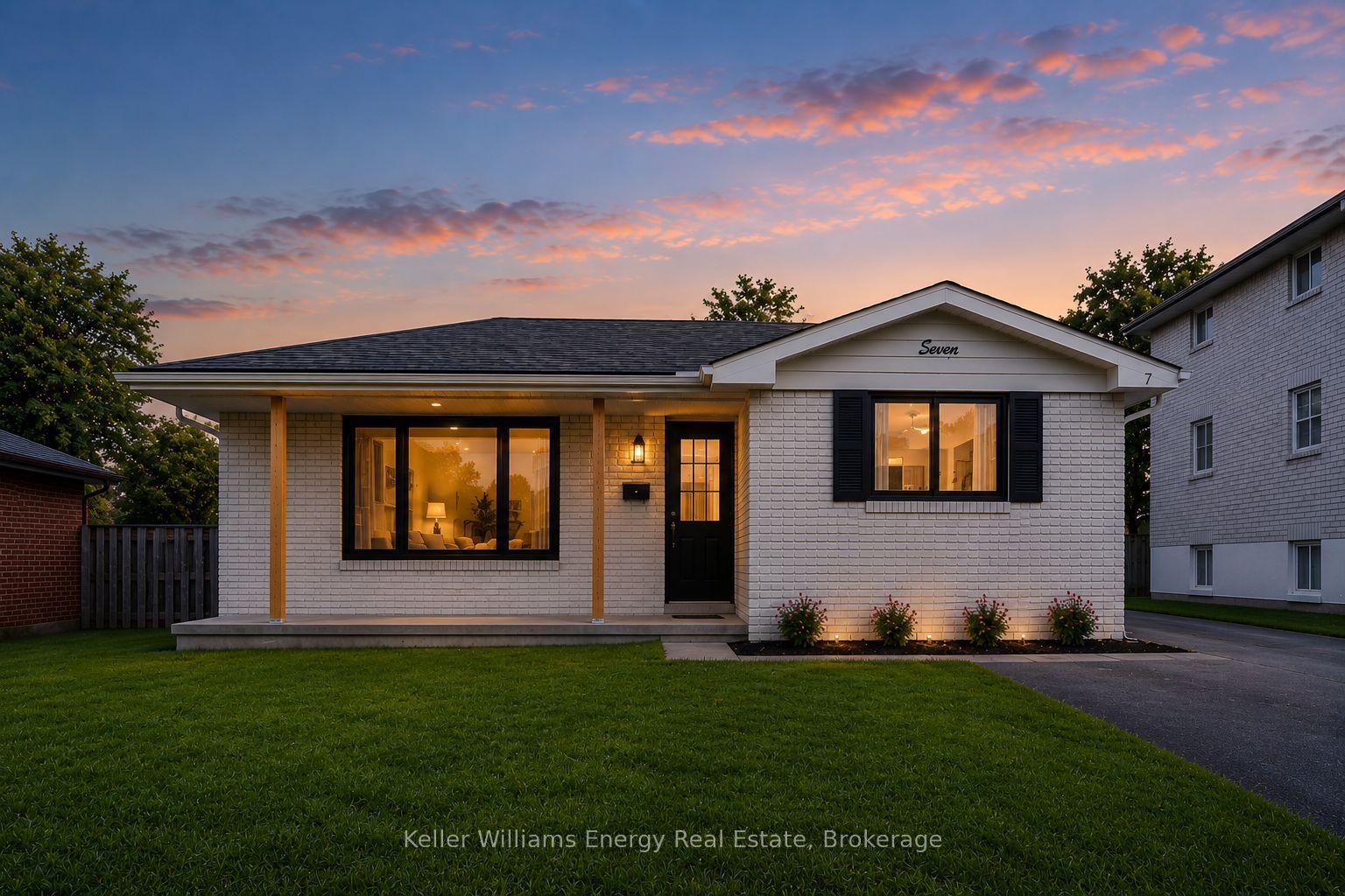 7 Glenarden Crescent, Belleville, ON K8P 2B9 photo 4