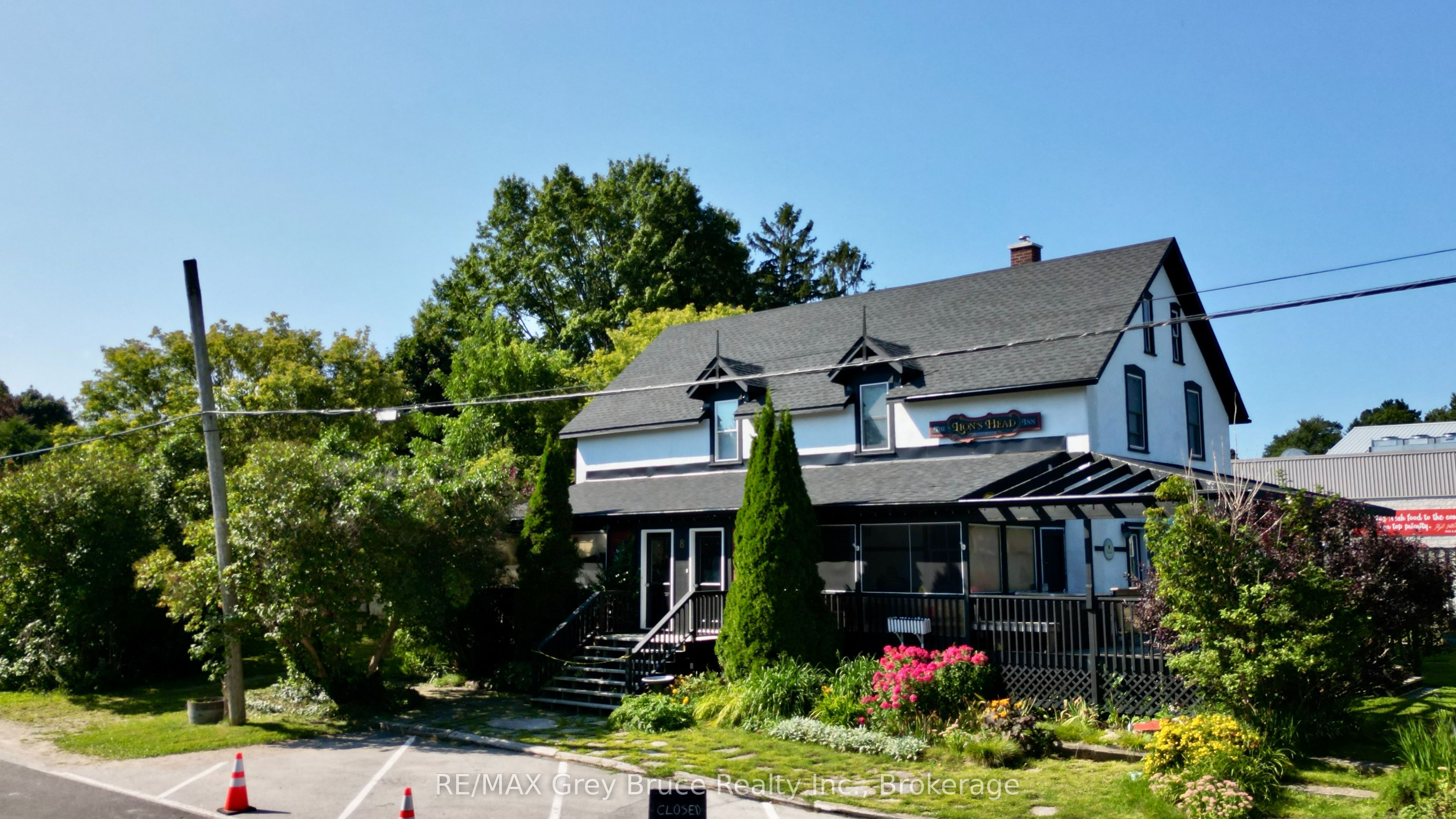 8 Helen Street, Northern Bruce Peninsula, ON N0H 1W0 photo 3