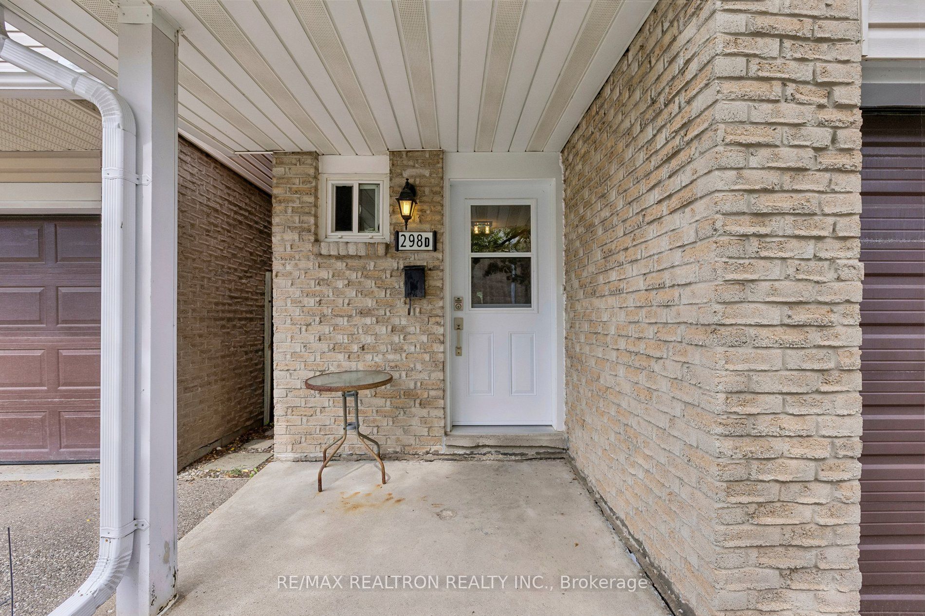 298D Bluevale Street N, Waterloo, ON N2J 4G3 photo 3