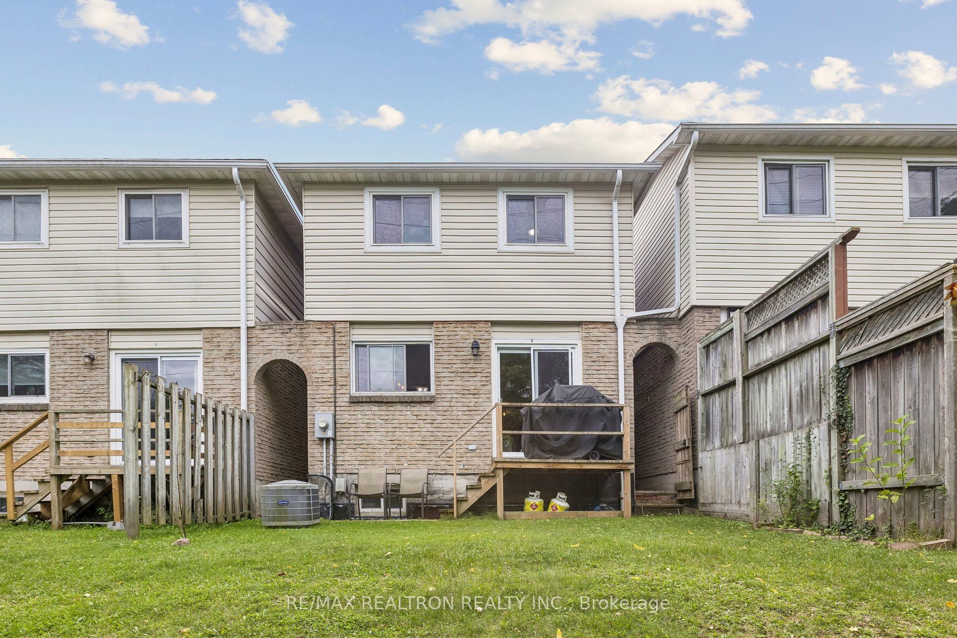 298D Bluevale Street N, Waterloo, ON N2J 4G3 photo 5
