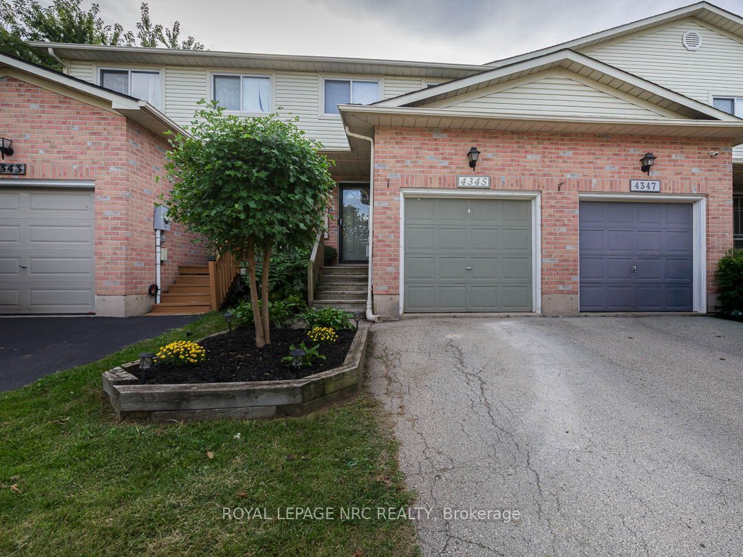 4345 Beverley Crescent, Lincoln, ON L3J 0P6 photo 2