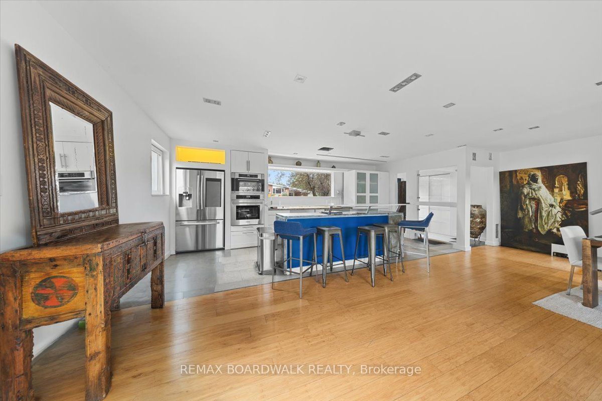 152 Duford Street, Vanier and Kingsview Park, ON K2L 6Z7 photo 4