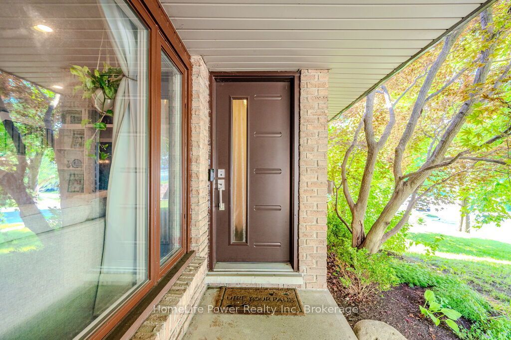 40 Ferman Drive, Guelph, ON N1H 7E1 photo 5