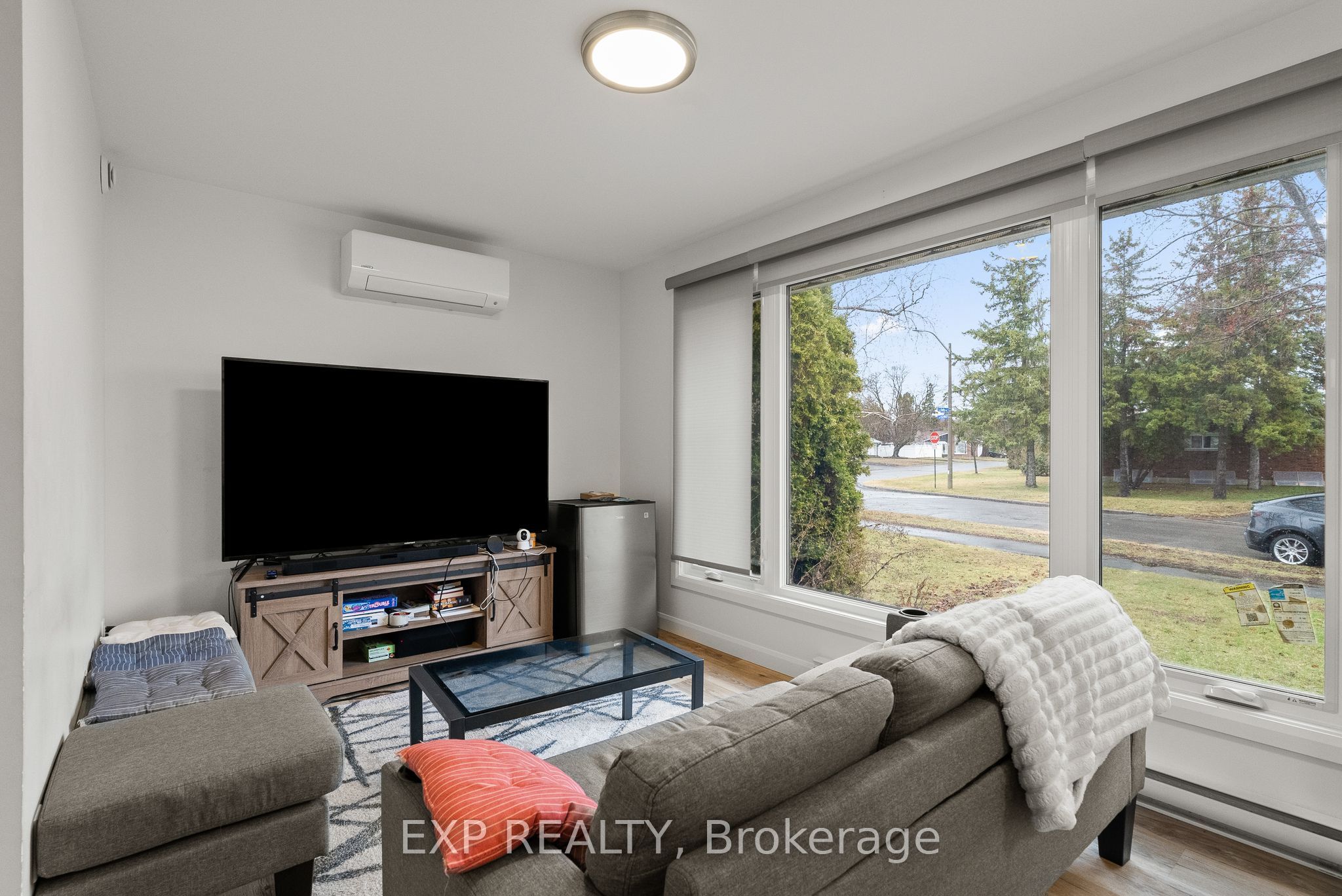 692 Claude Street, Overbrook - Castleheights and Area, ON K1K 2S2 photo 5