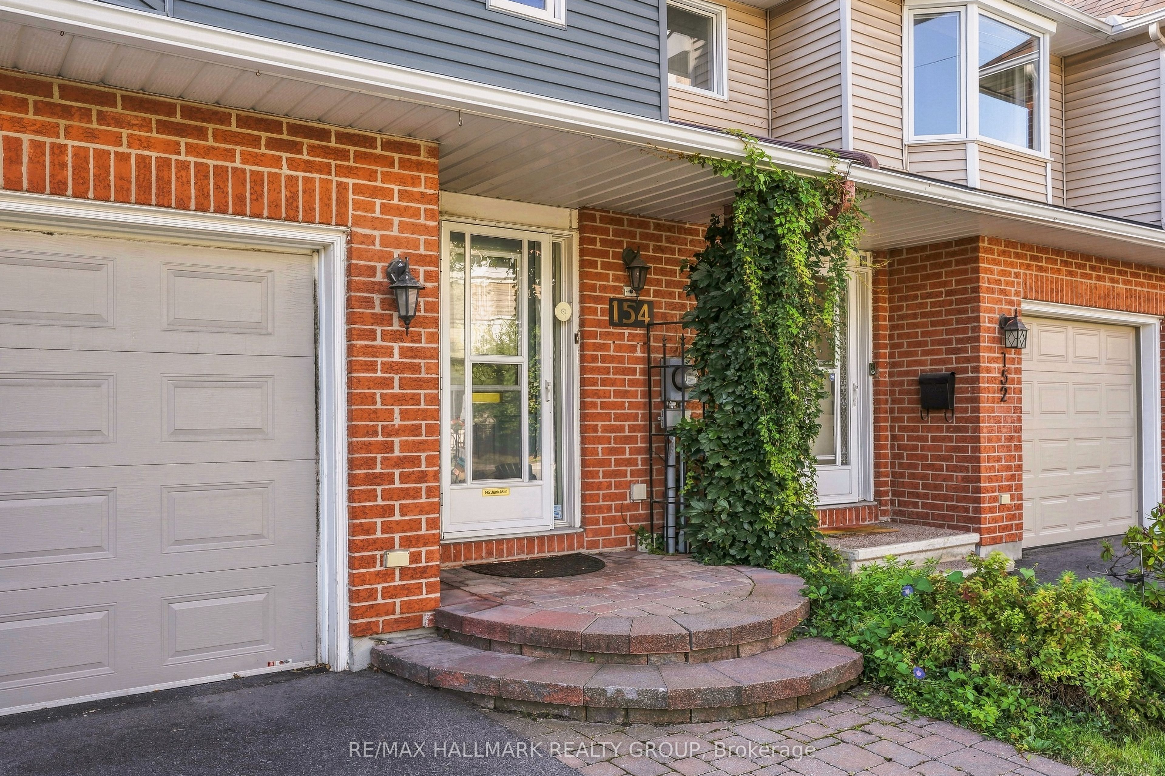 154 Presland Road, Overbrook - Castleheights and Area, ON K1K 4J7 photo 3