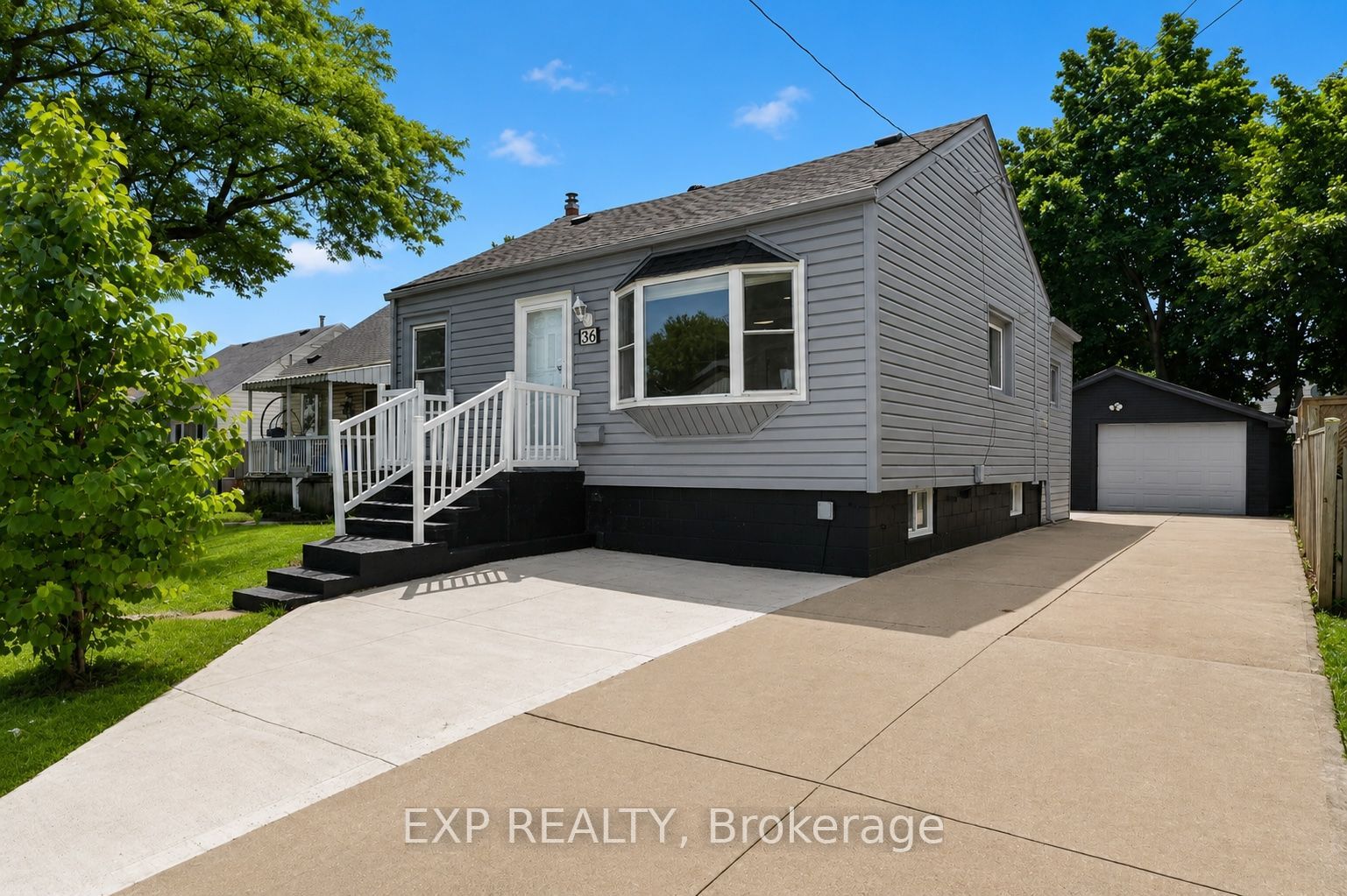 36 Mahony Avenue, Hamilton, ON L8H 3C5 photo 3