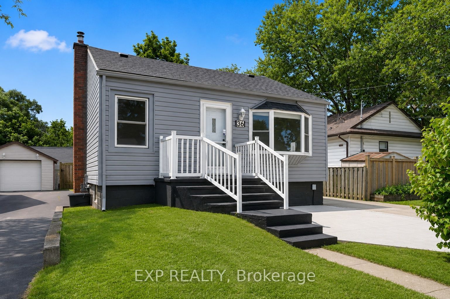 36 Mahony Avenue, Hamilton, ON L8H 3C5 photo 4