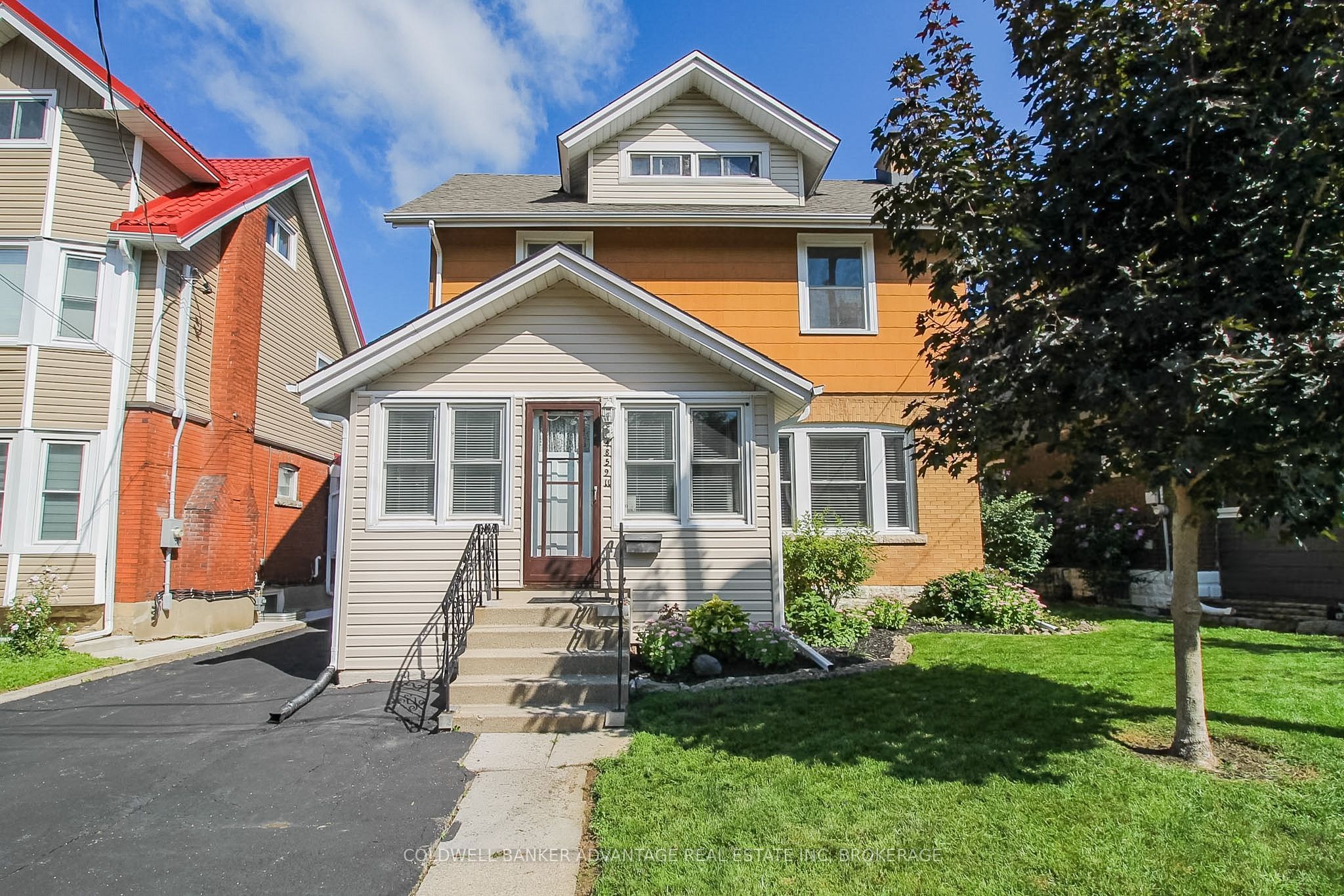 4859 Willmott Street, Niagara Falls, ON L2E 1Z5 photo 3