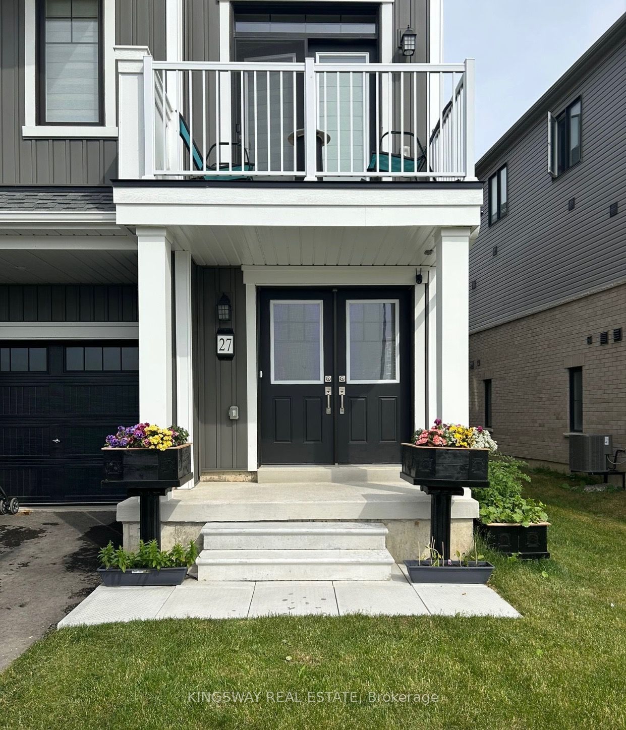 27 Central Market Drive, Haldimand, ON N3W 0J3