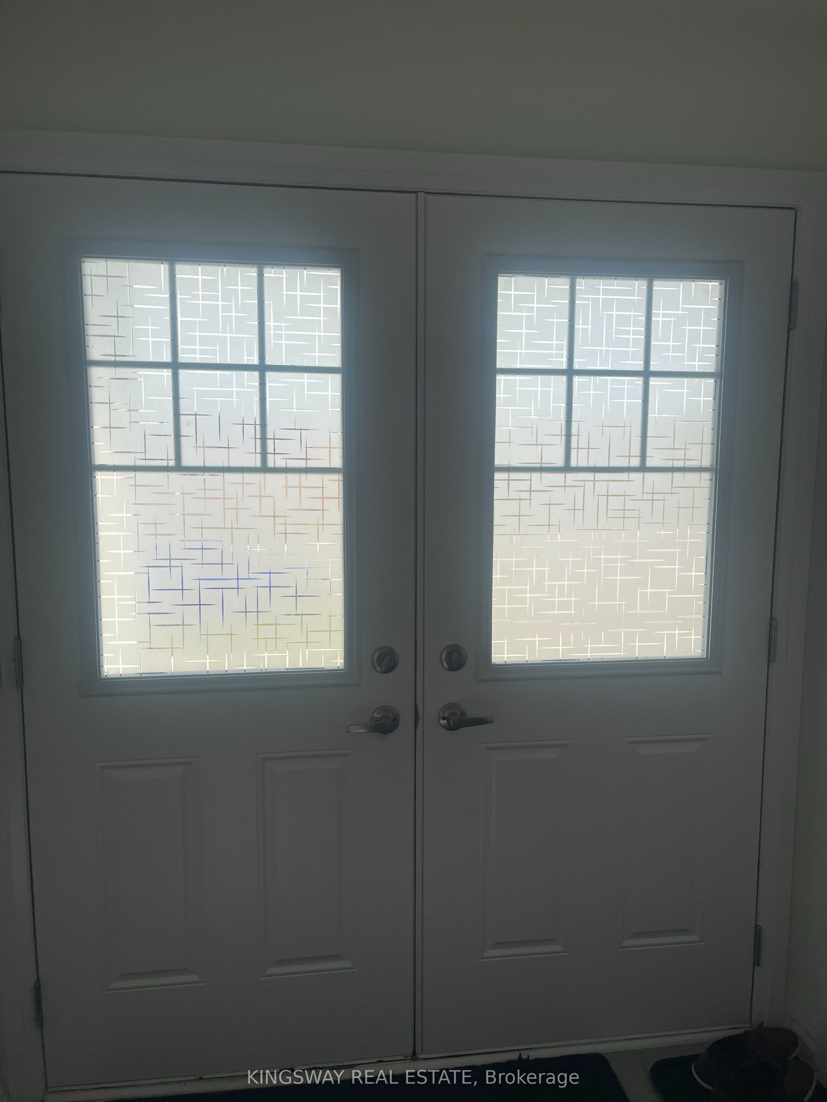 27 Central Market Drive, Haldimand, ON N3W 0J3 photo 5