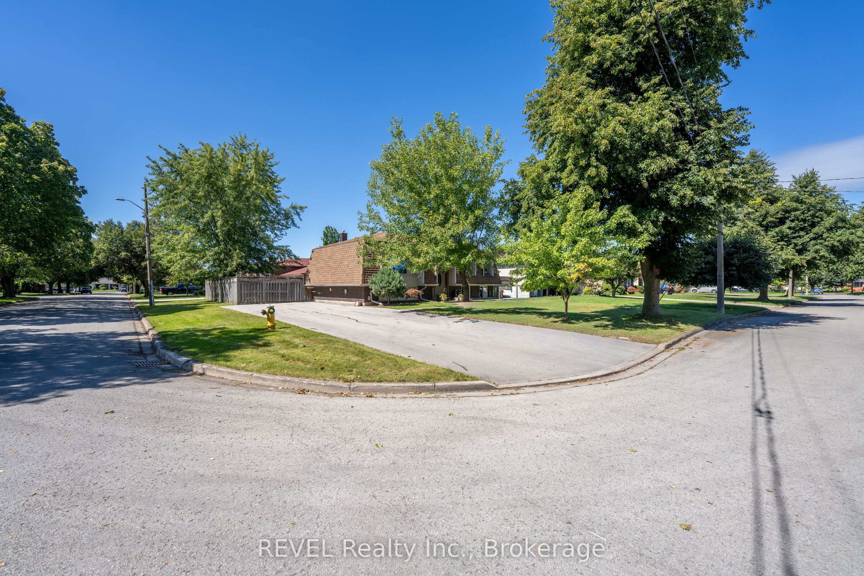 17 RAMSEY Street, St. Catharines, ON L2N 2K3 photo 4
