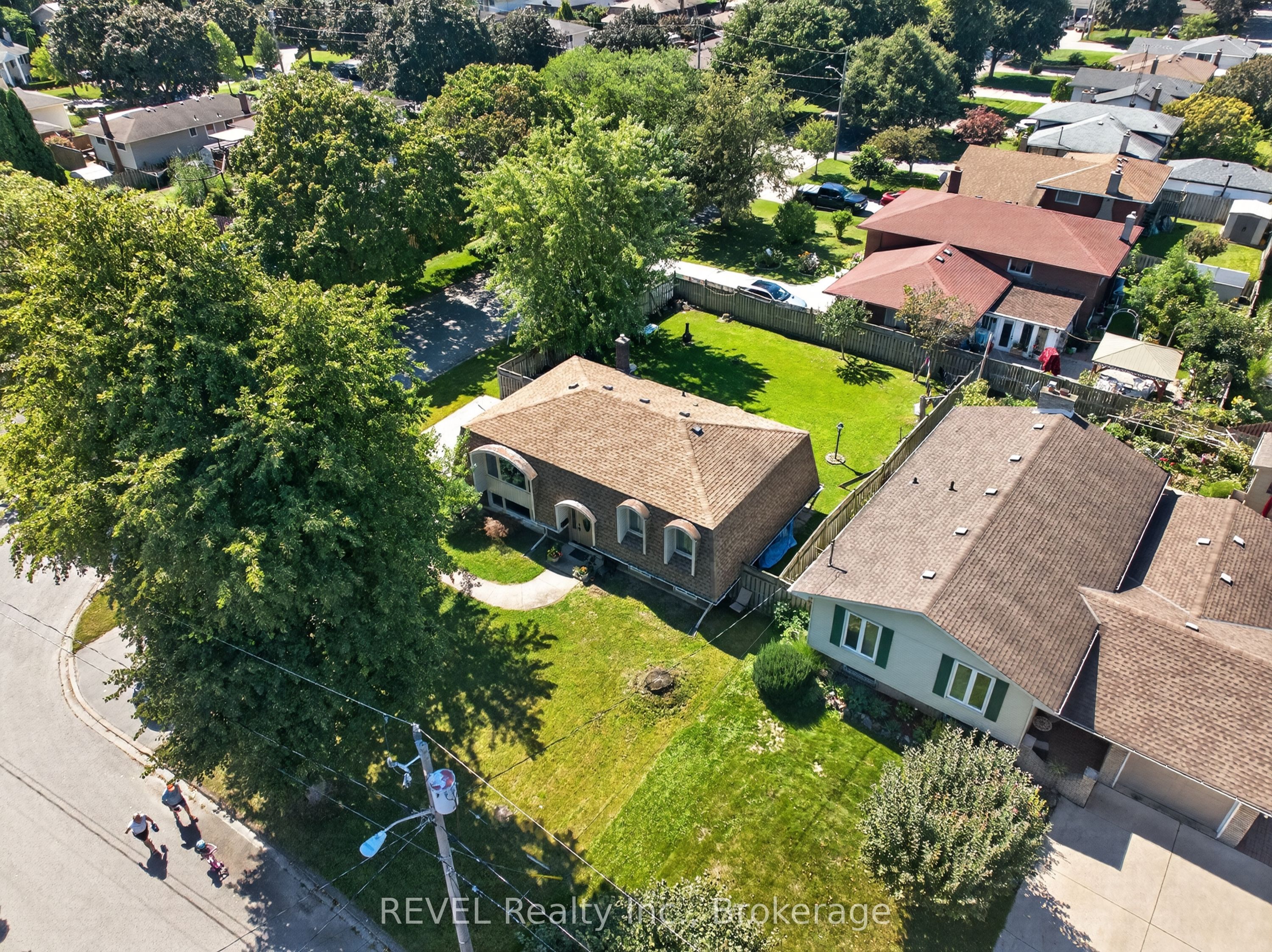 17 RAMSEY Street, St. Catharines, ON L2N 2K3 photo 5