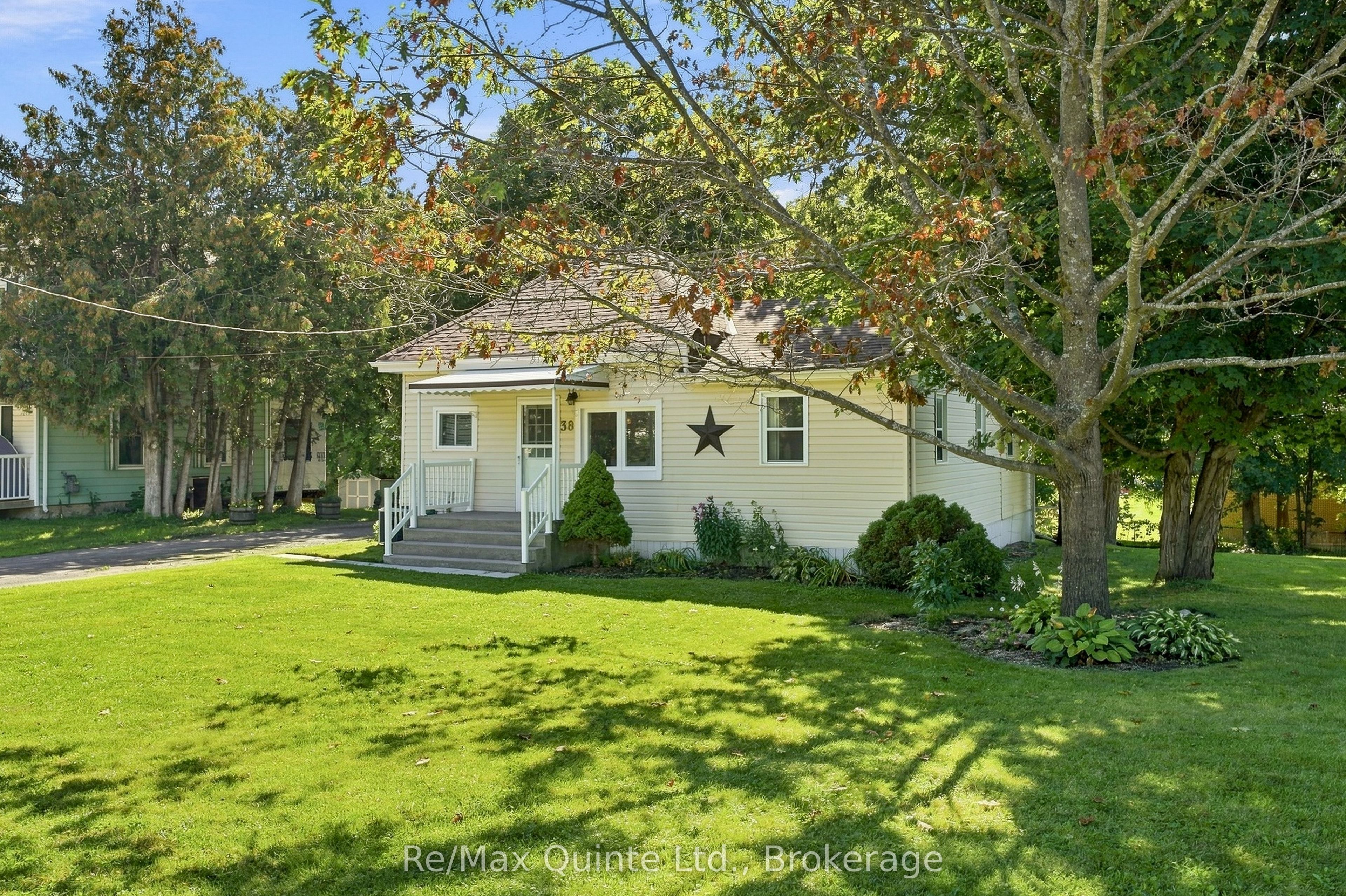 38 Madoc Street, Marmora and Lake, ON K0K 2M0 photo 2
