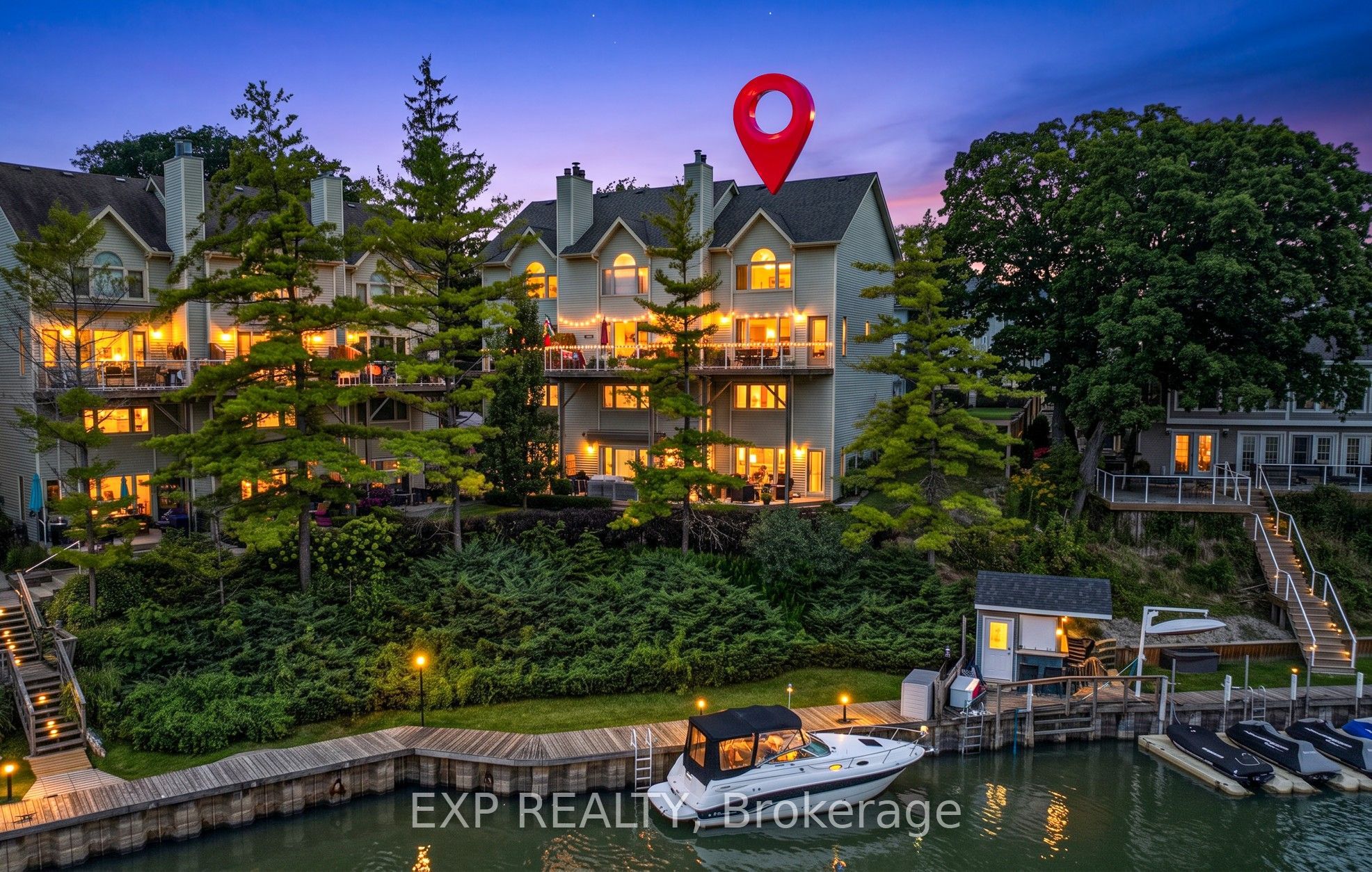 40 Ontario Street S 4, Lambton Shores, ON N0M 1T0