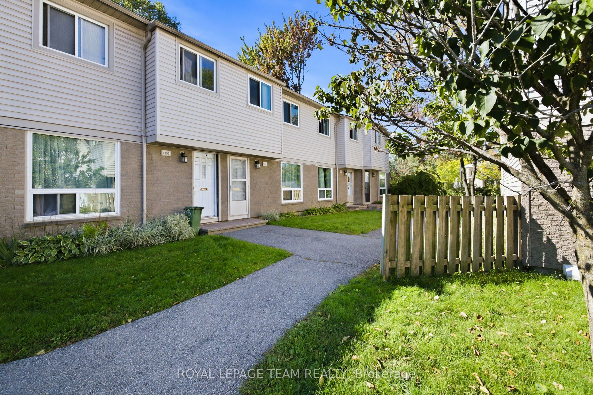 1355 Perez Crescent 63, Cyrville - Carson Grove - Pineview, ON K1J 8T9 photo 2