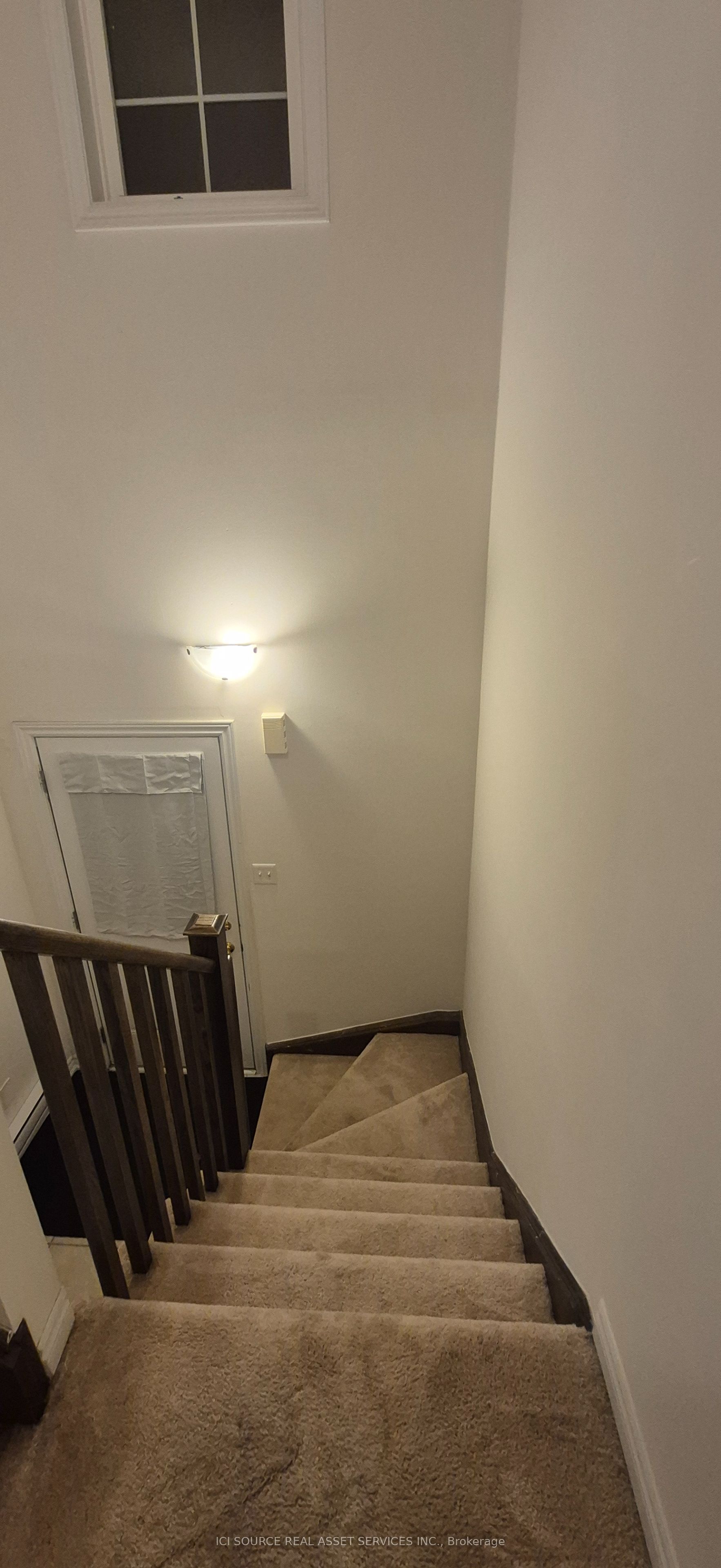 403 Westwood Drive 3, Kitchener, ON N2M 0B5 photo 2