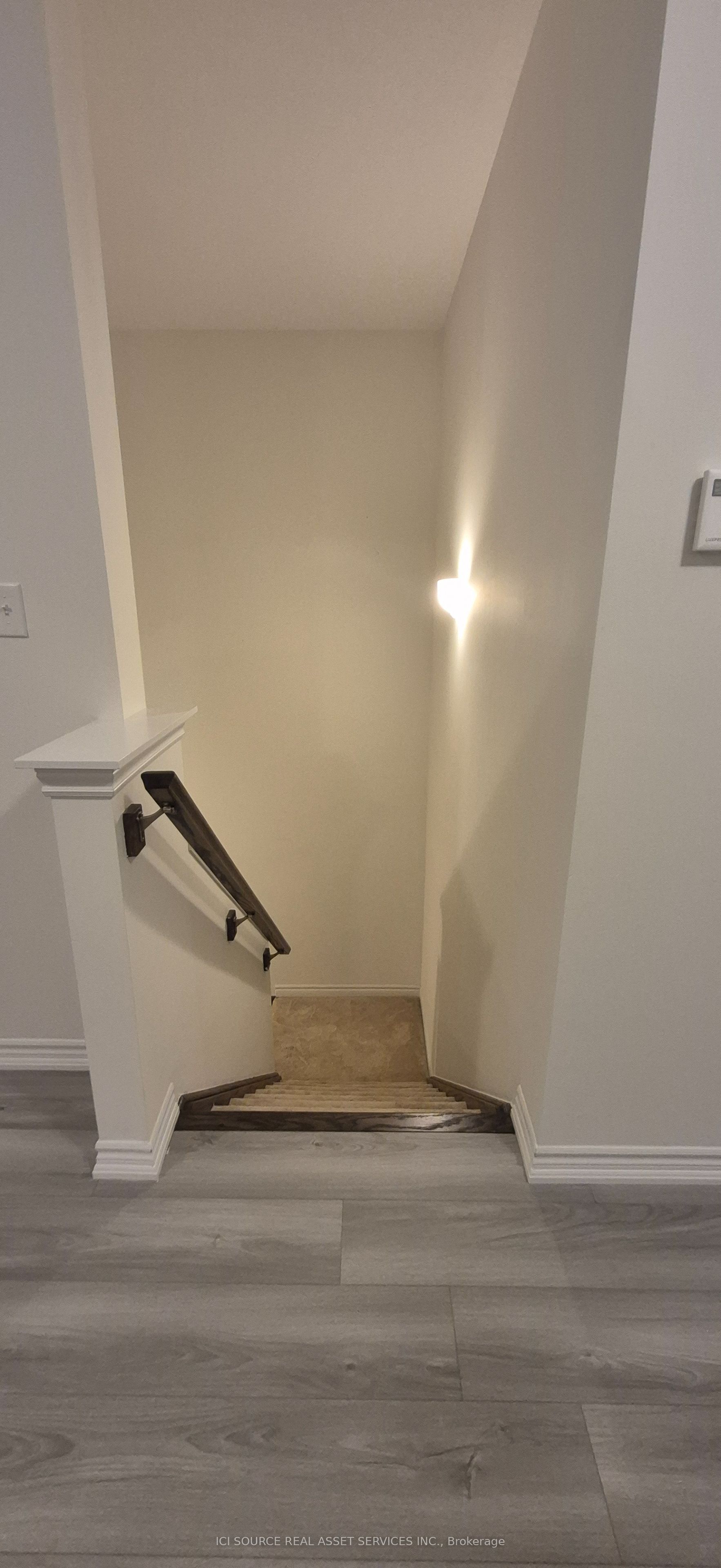 403 Westwood Drive 3, Kitchener, ON N2M 0B5 photo 3