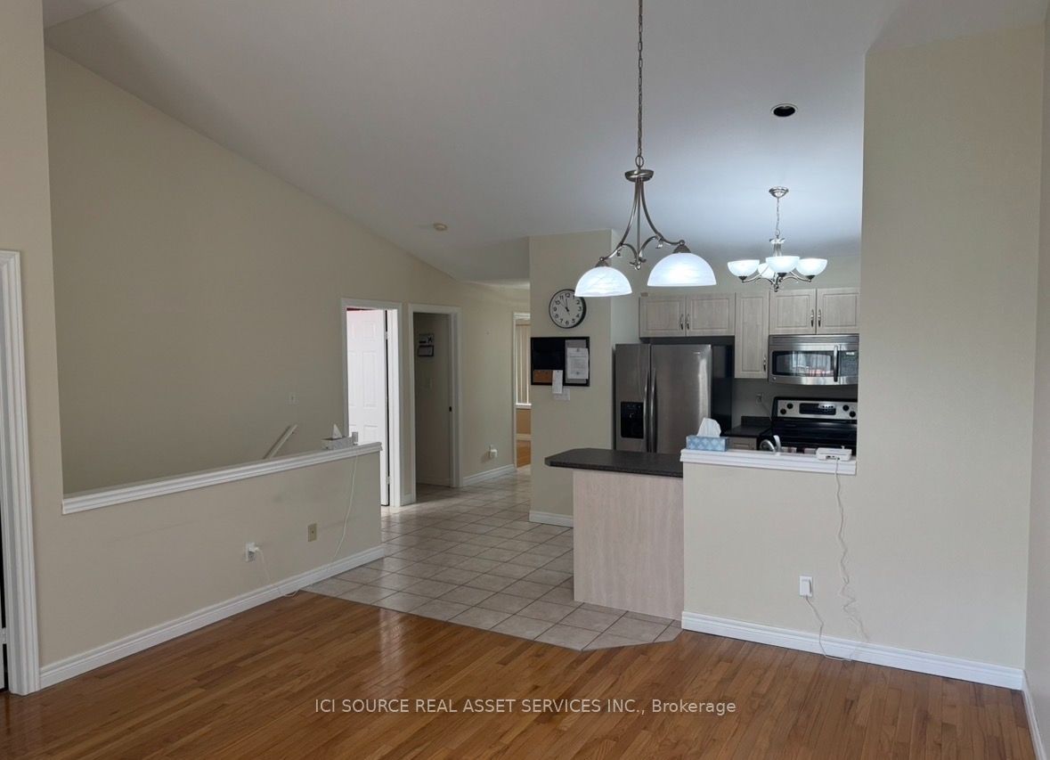 1799 Castleton Avenue, Windsor, ON N8P 1P5 photo 4