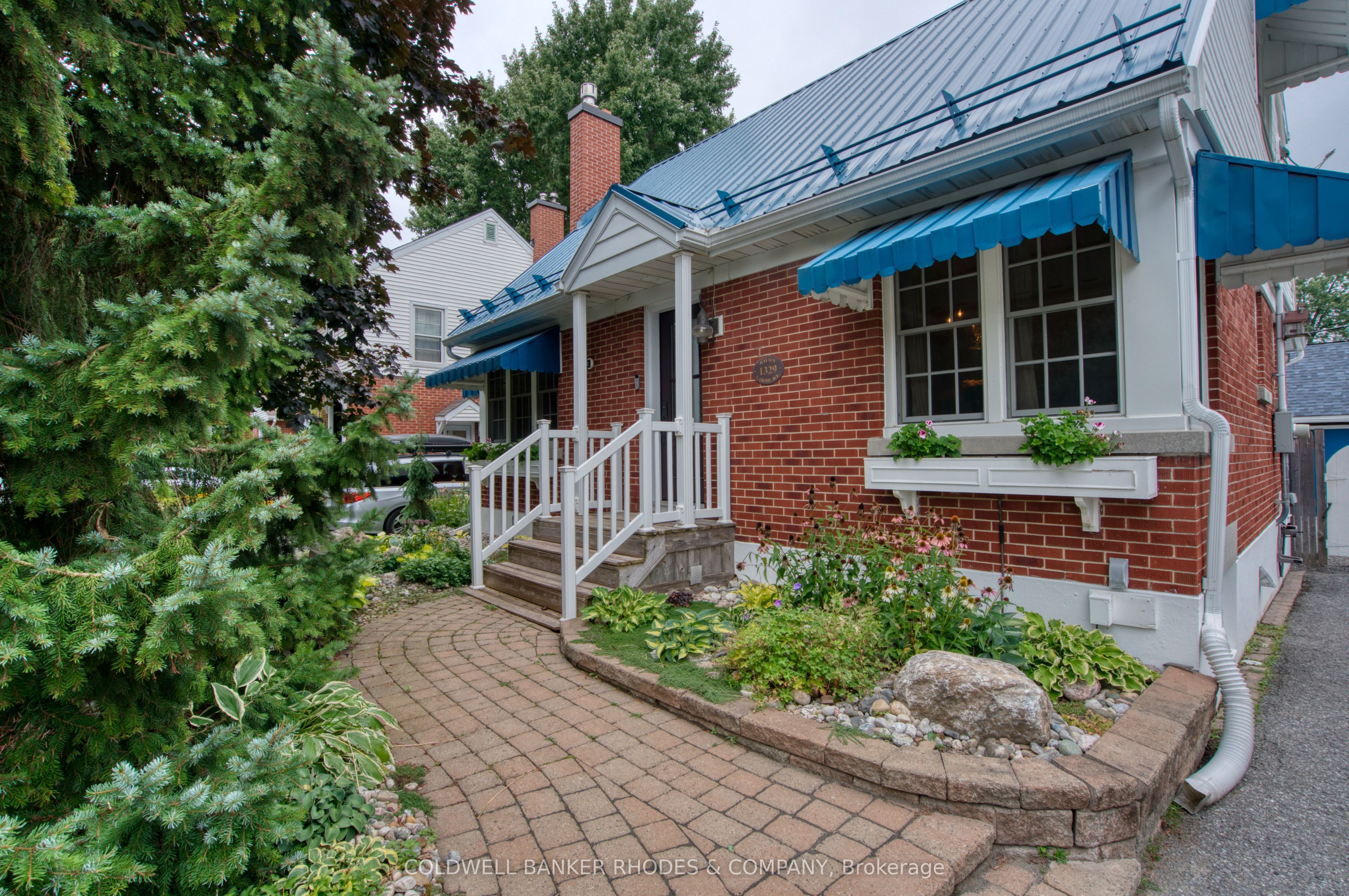 1329 Larose Avenue, Carlington - Central Park, ON K1Z 7X4 photo 2